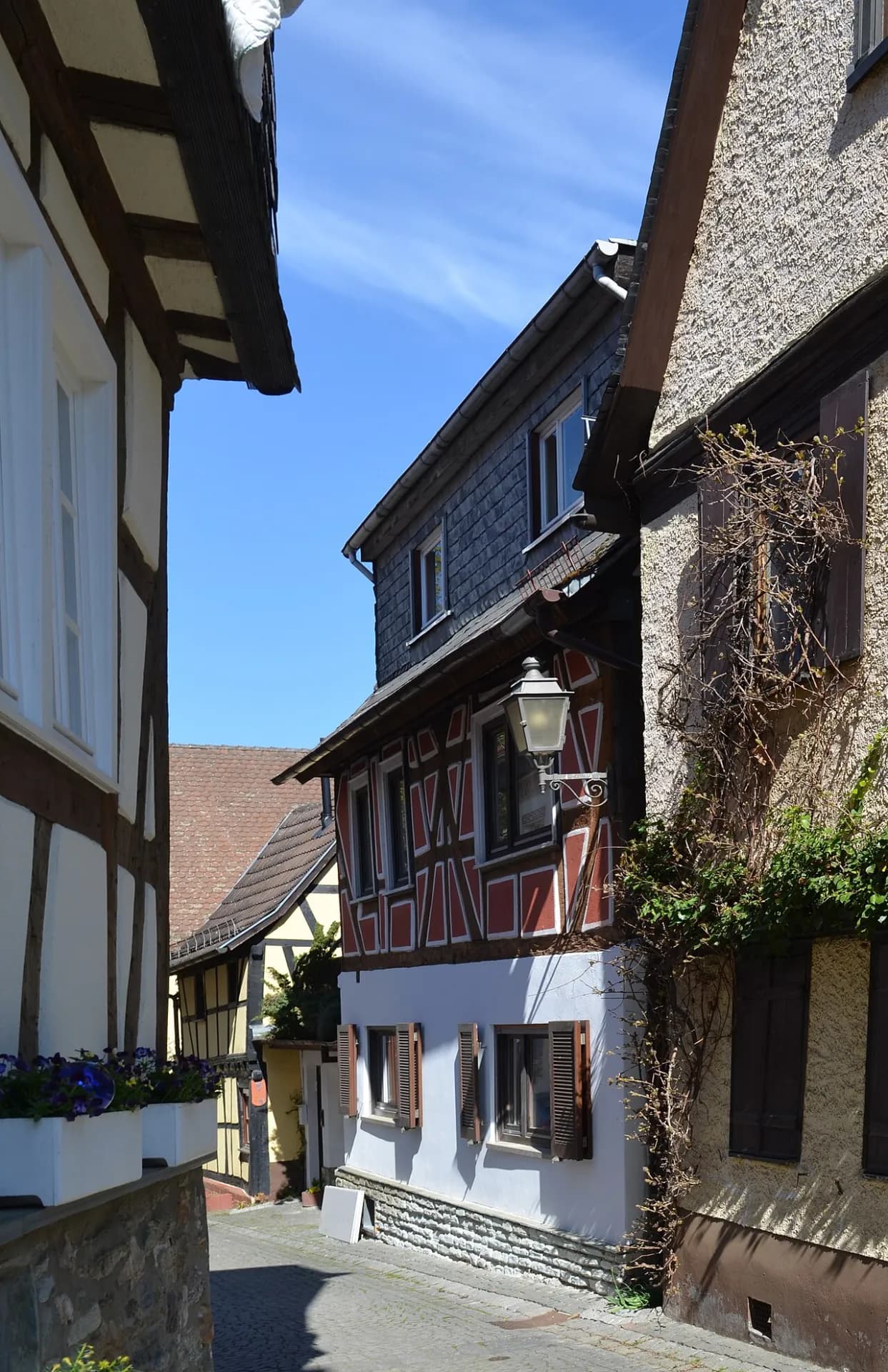 Altstadtgasse an der Karlstraße 4 in Königstein im Taunus
