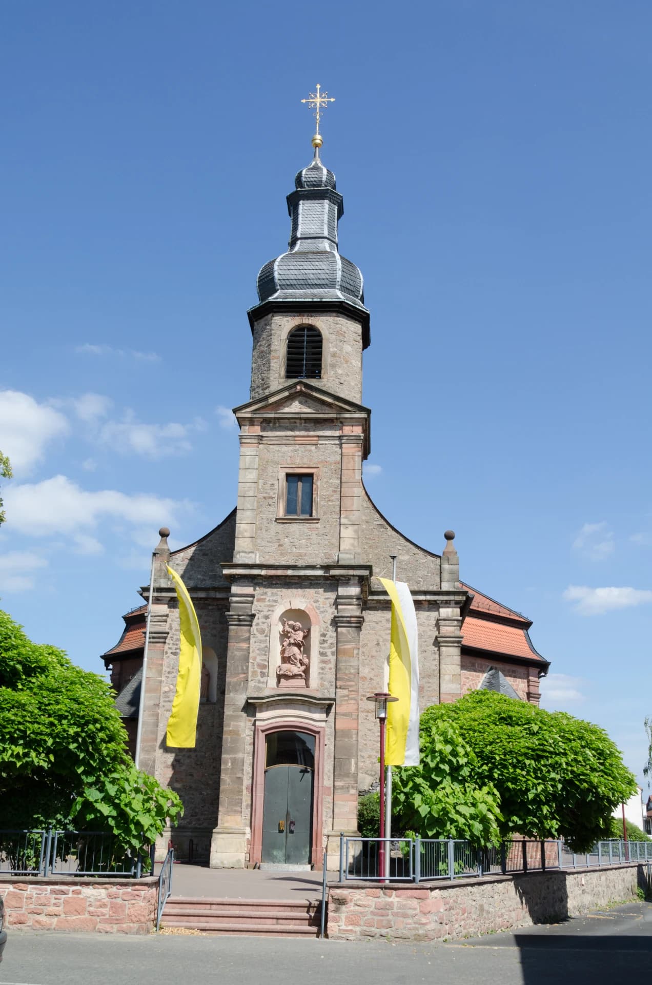 Katholische Pfarrkirche St. Margareta in Mainaschaff