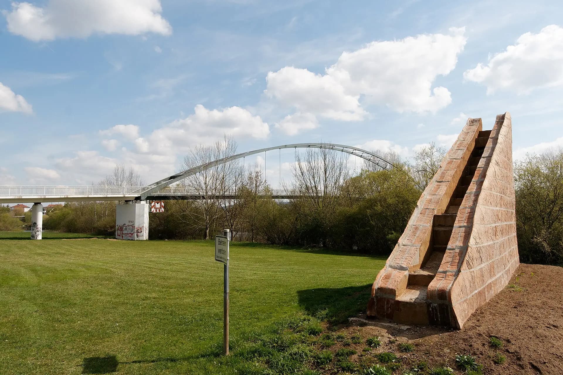 Kiliansbrücke über den Main bei Mainhausen-Mainflingen