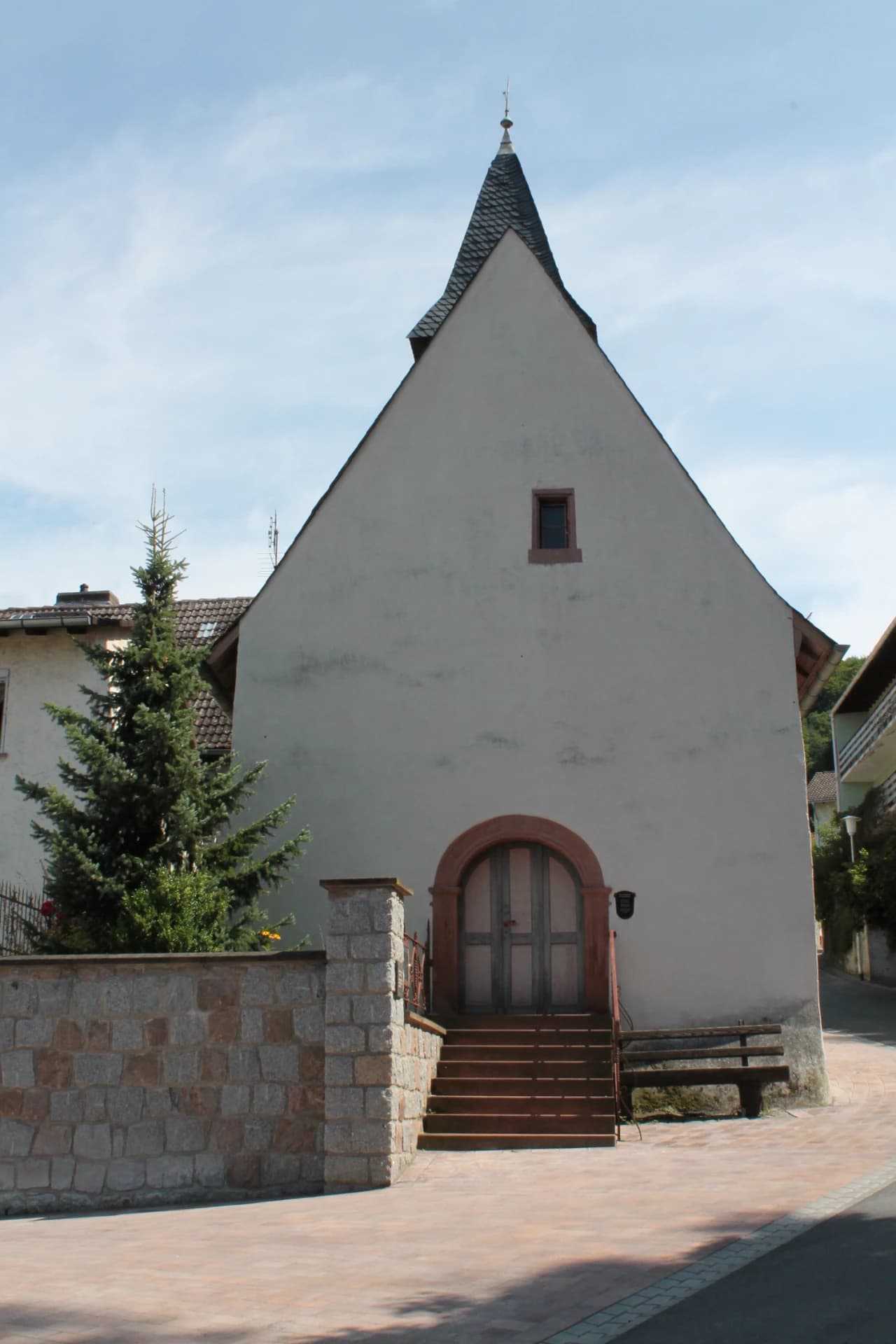 Kirche im Ortsteil Malchen in Seeheim-Jugenheim