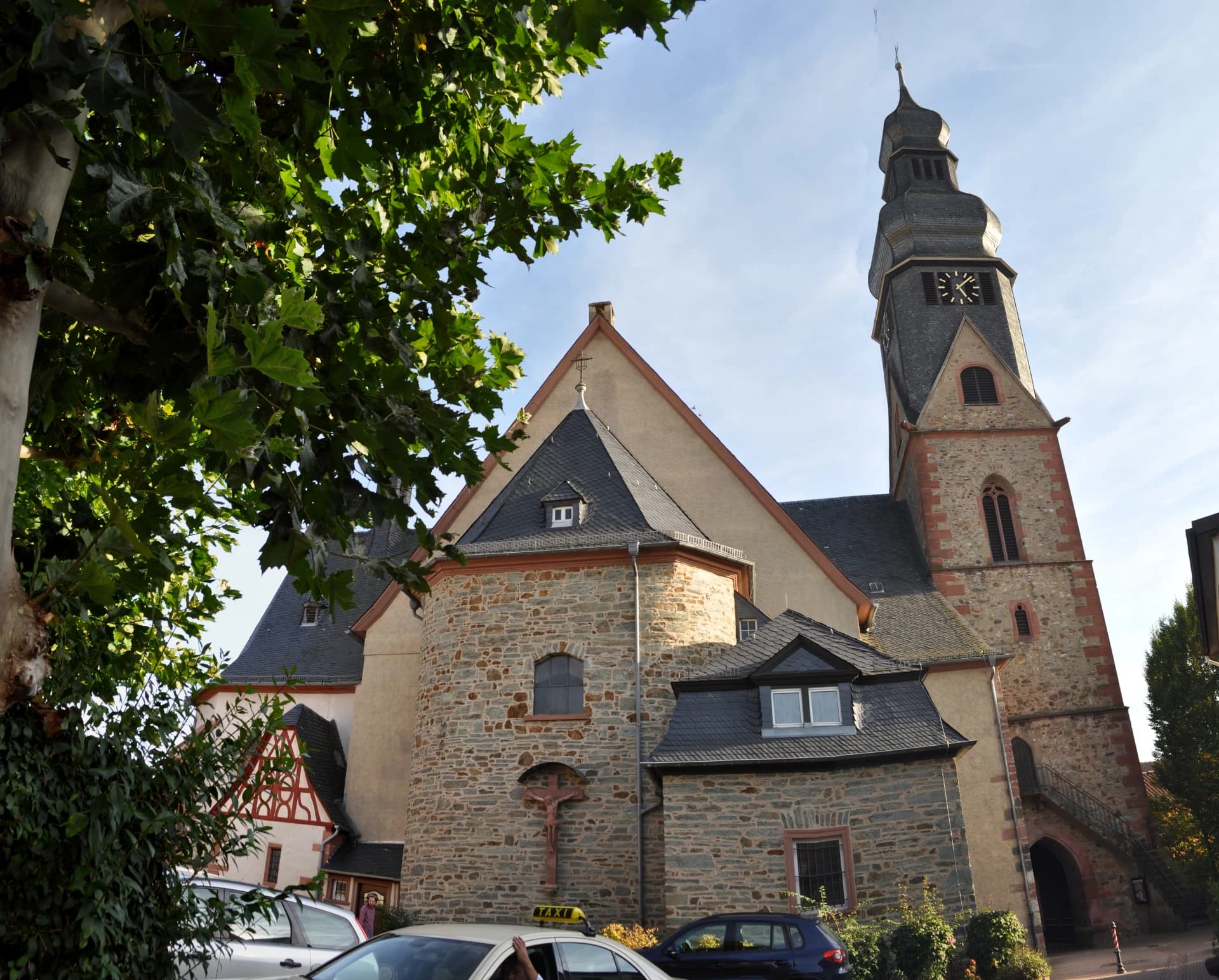 Katholische Kirche St. Peter und Paul in Hofheim am Taunus
