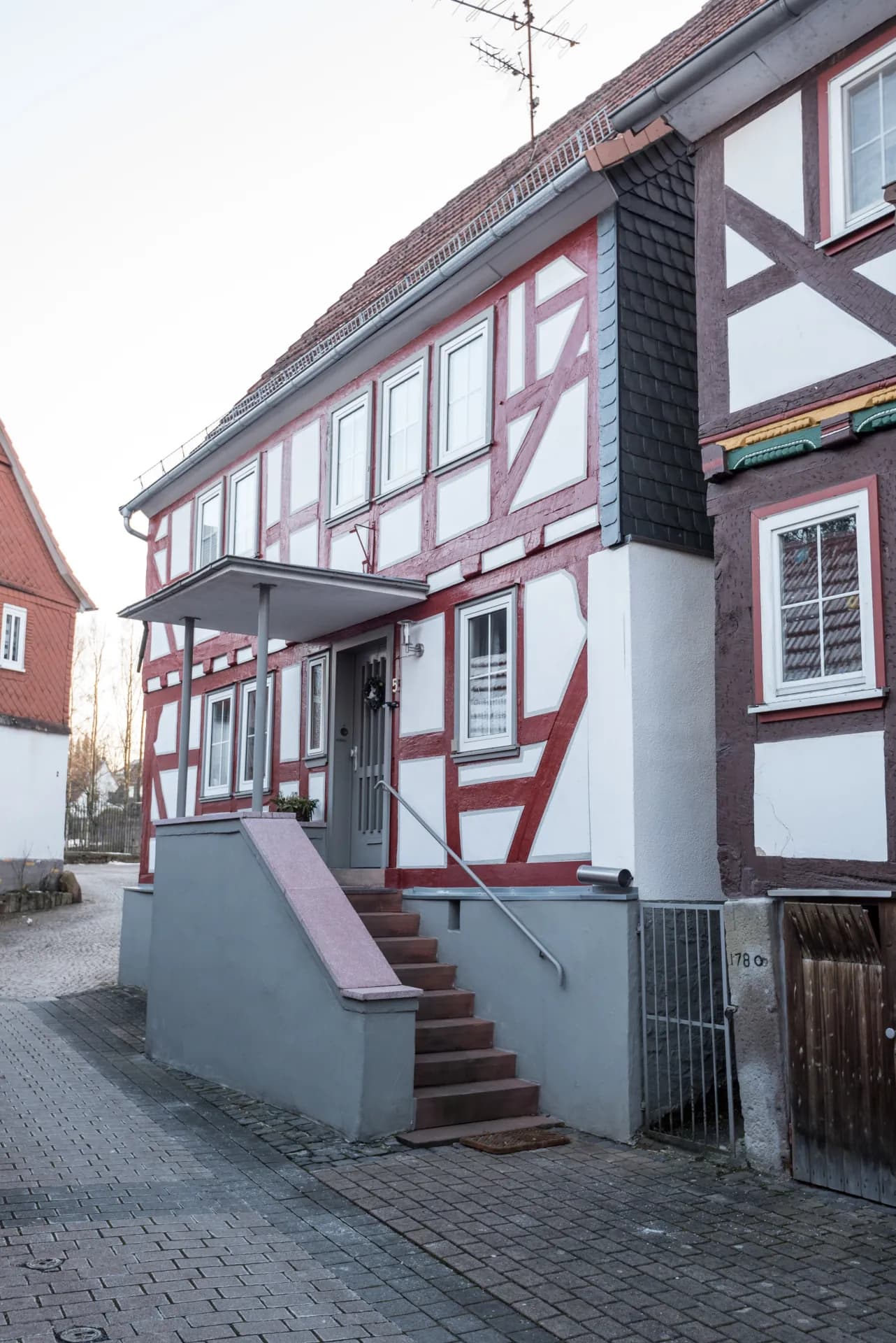 Längsseite des Fachwerkhauses Kirchgasse 5 in Wächtersbach