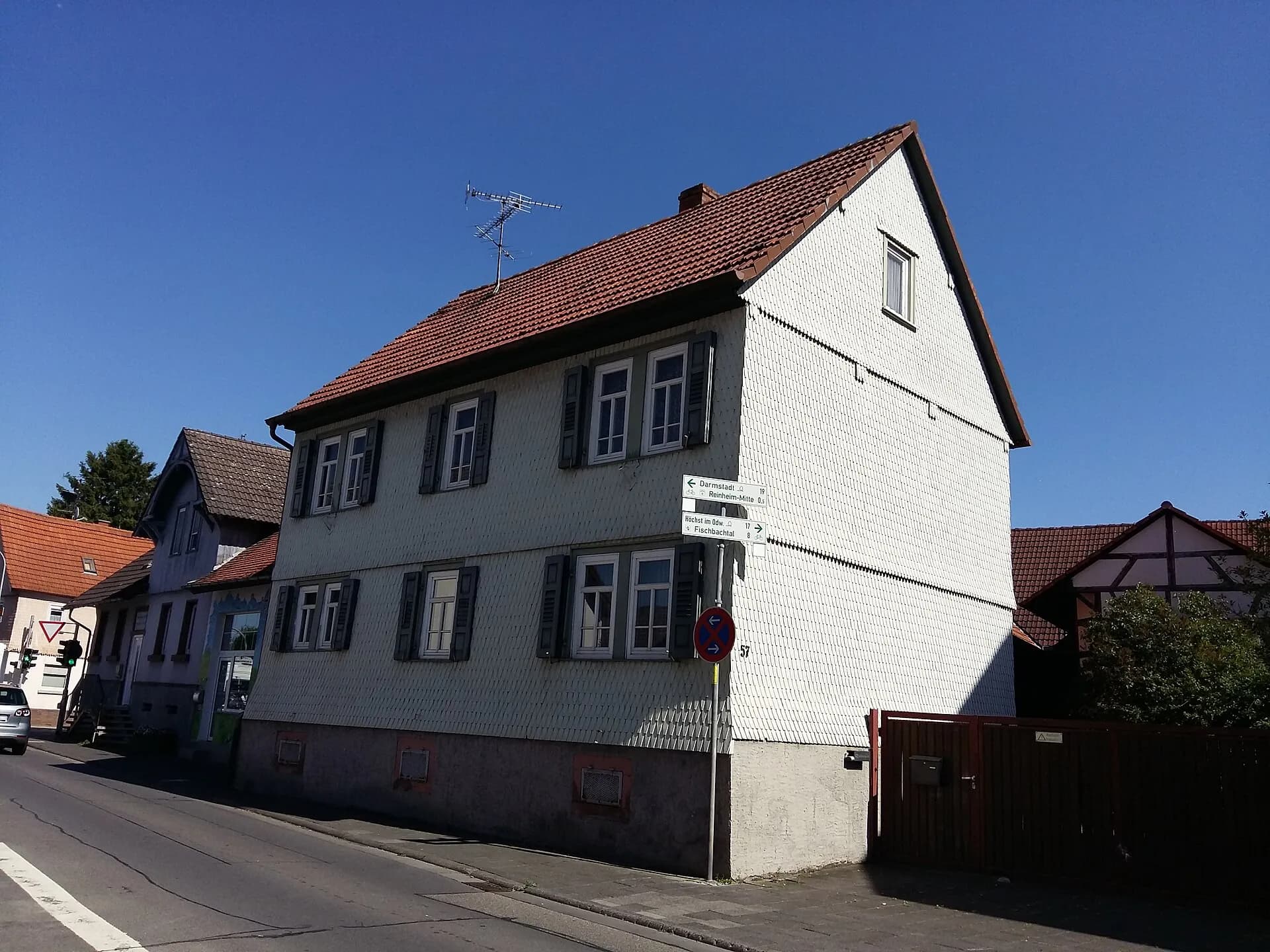 Traufständiges Wohnhaus in der Kirchstraße in Reinheim
