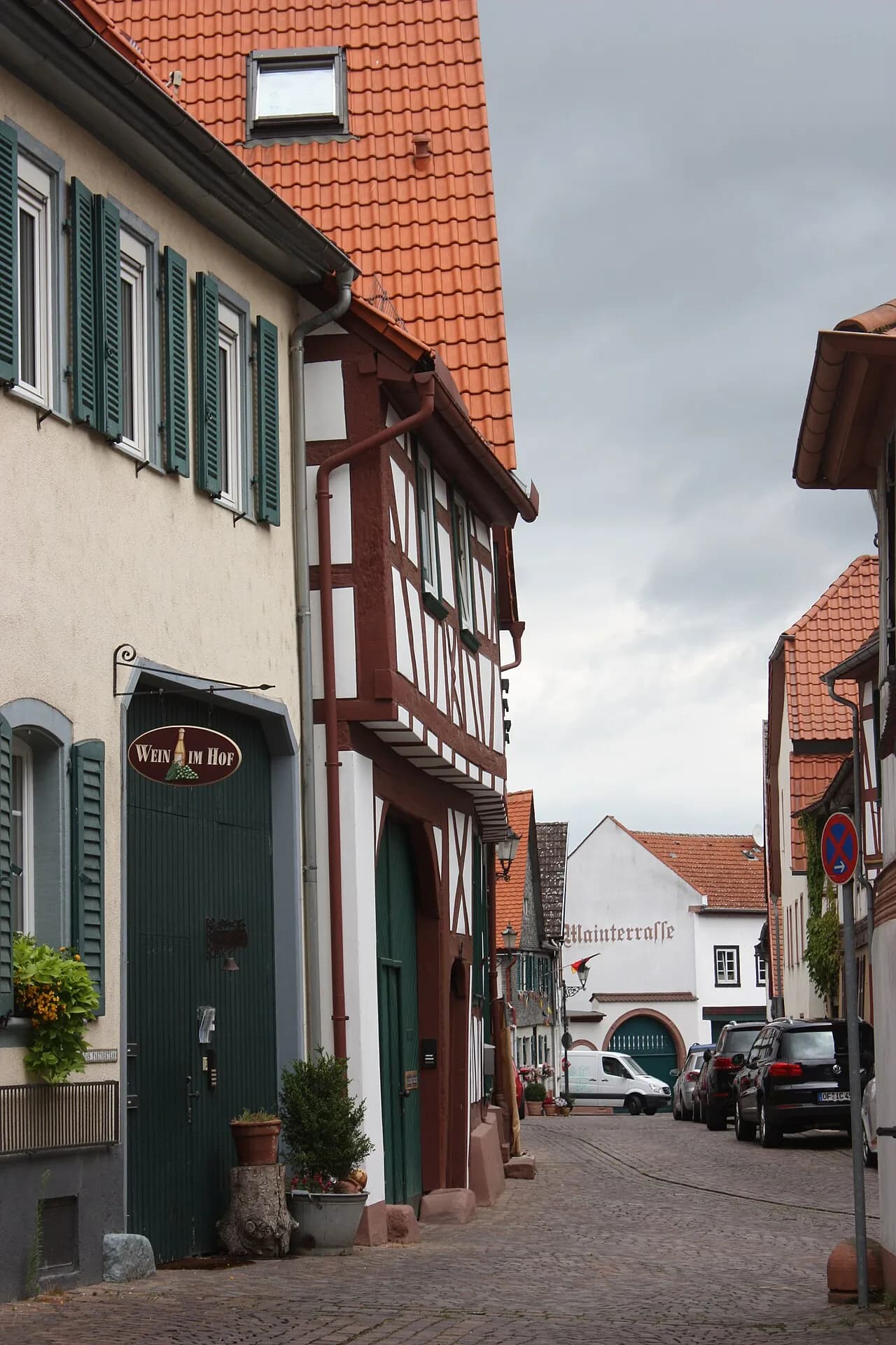 Kleine Maingasse mit Fachwerkhäusern in Seligenstadt