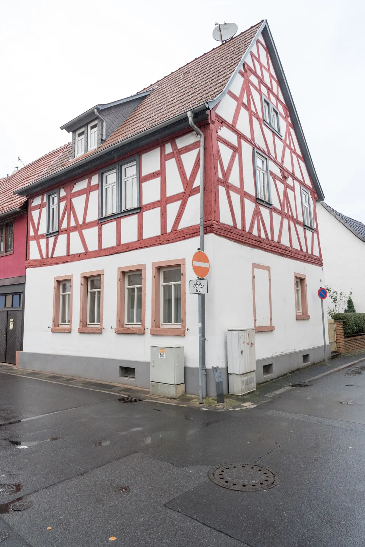 Klosterstraße 24 von der Ecke in Dieburg