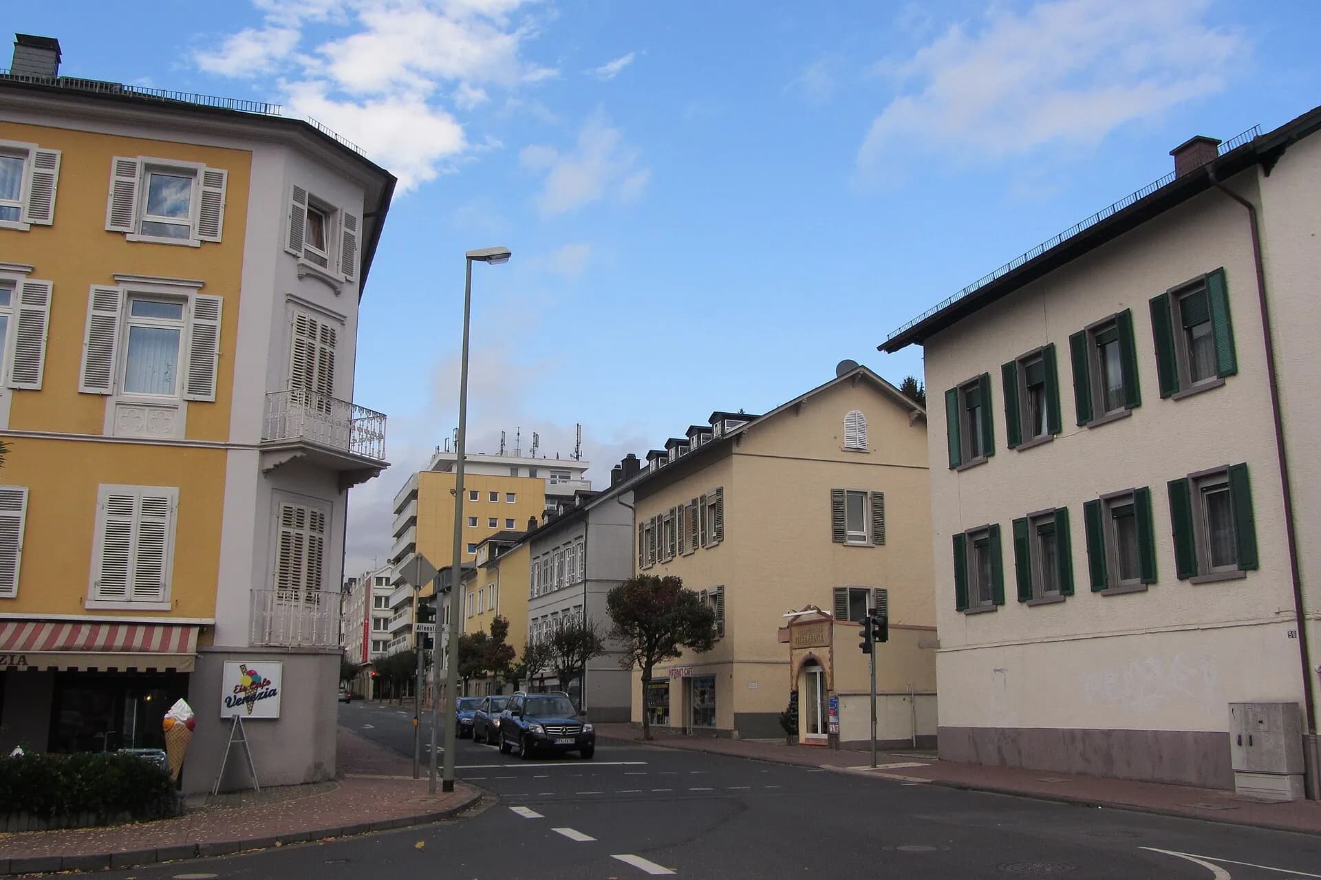 Kreuzung an der Königsteiner Straße in Bad Soden am Taunus