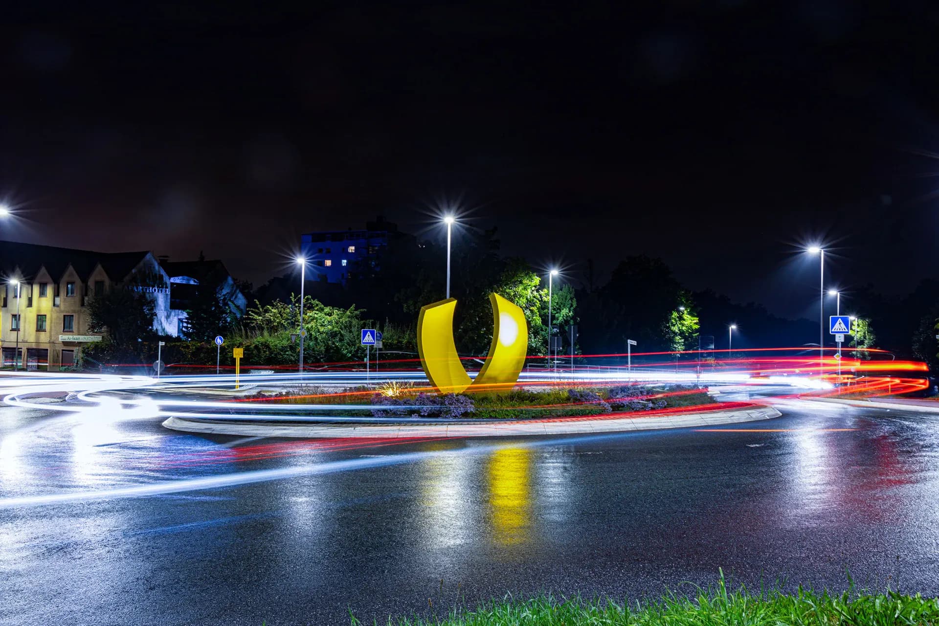 Kommunikationskreisel am Skulpturenpfad in Friedrichsdorf
