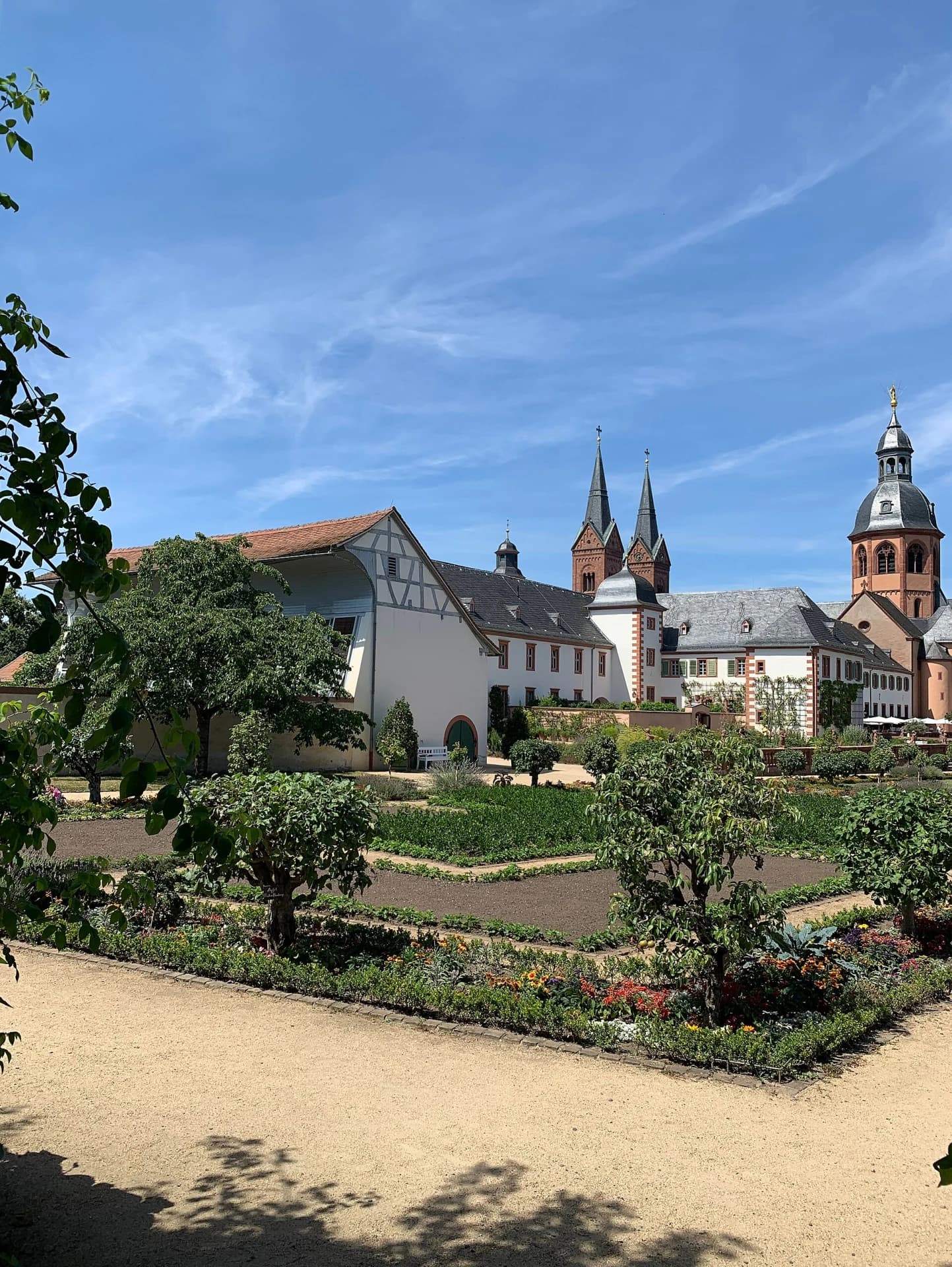 Konventgarten mit Orangerie in Seligenstadt