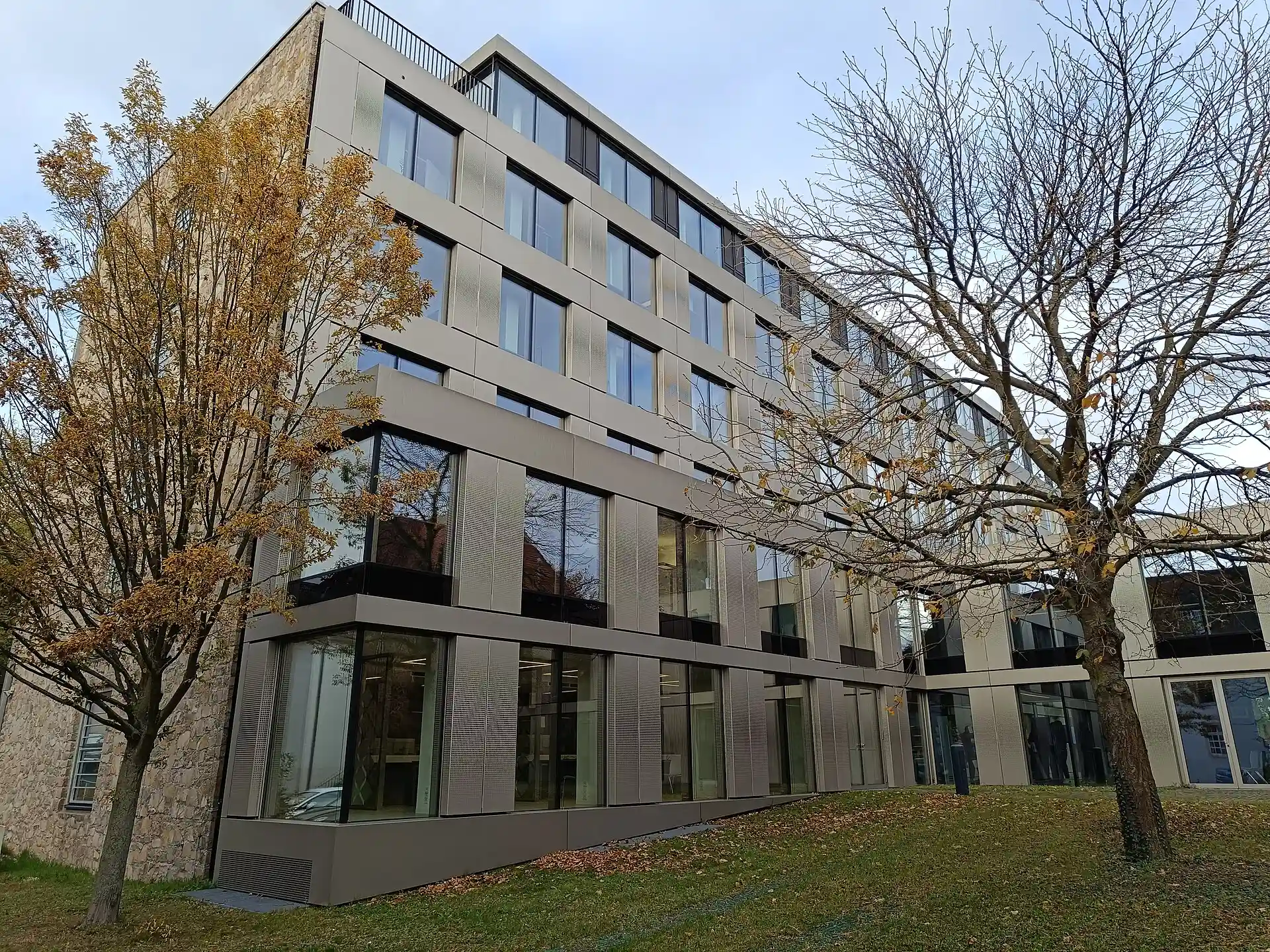 Fassade des Kreishauses in Dieburg