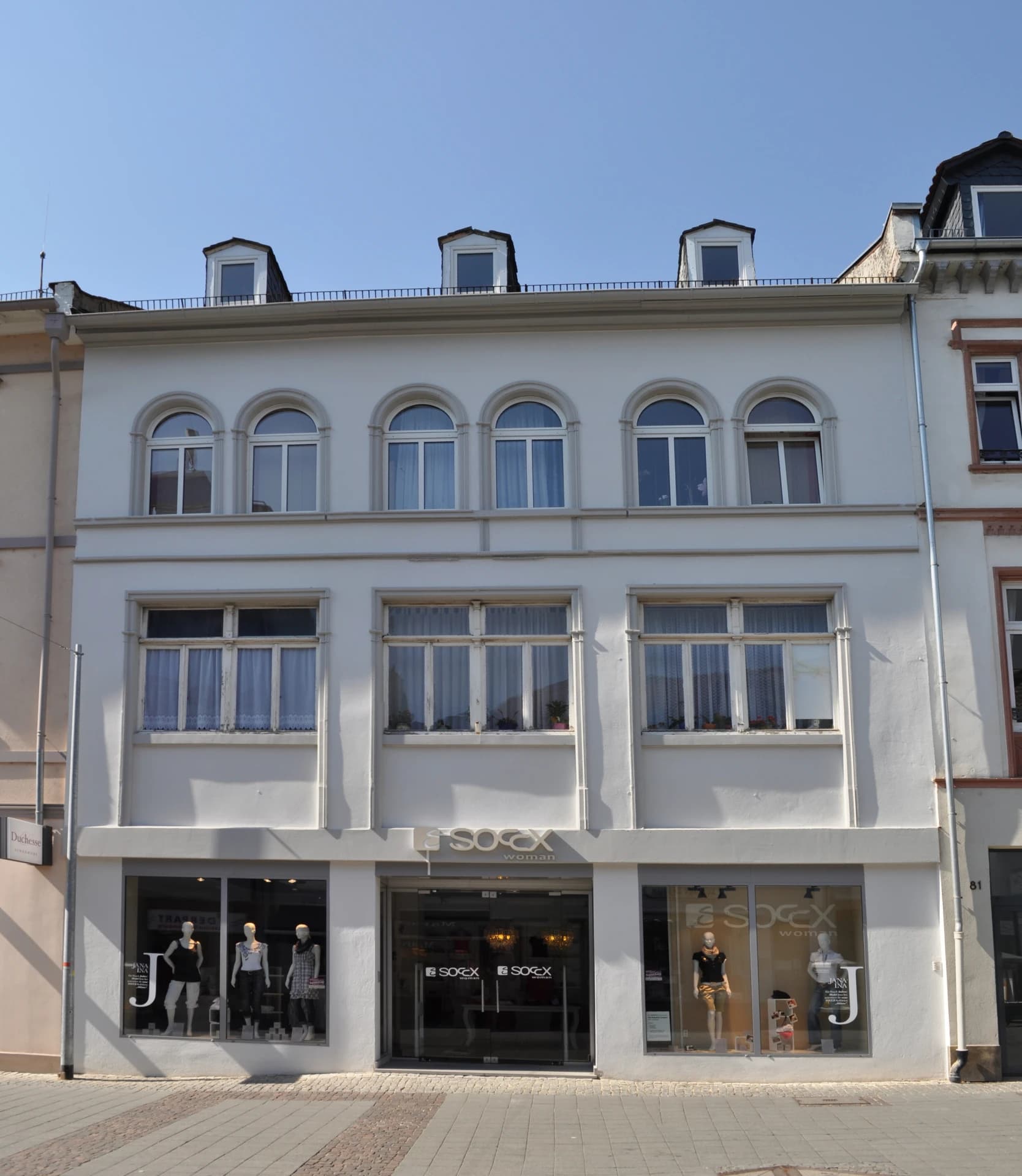 Ladenzeile in der Louisenstraße in Bad Homburg