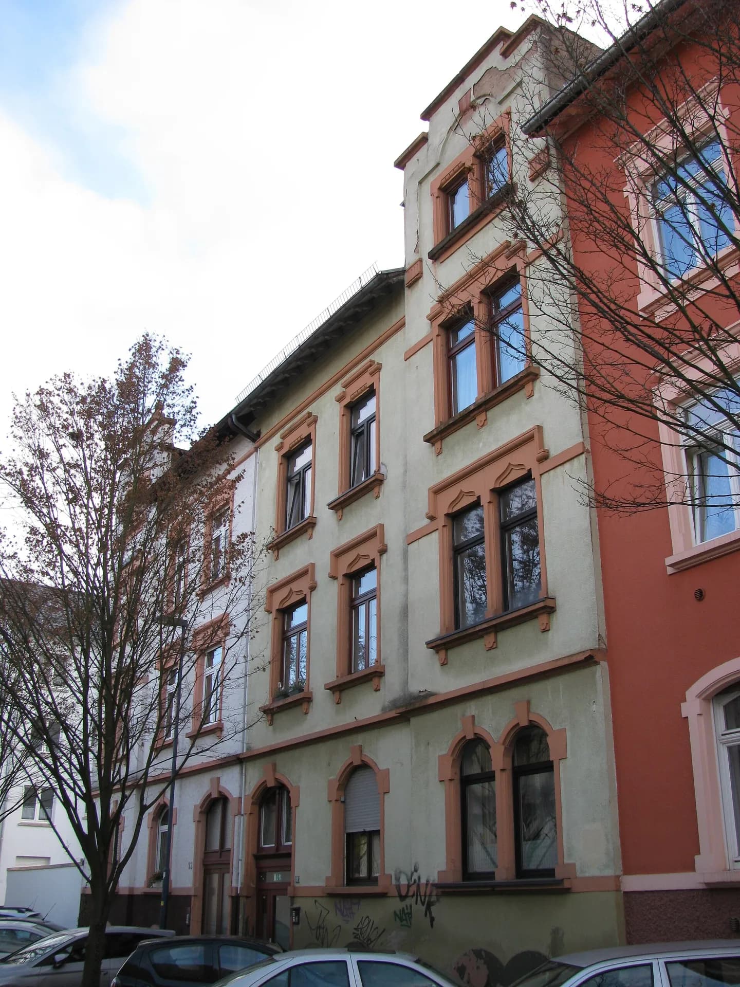 Wohnhaus Lämmerspieler Weg 11 in Offenbach-Lindenfeld