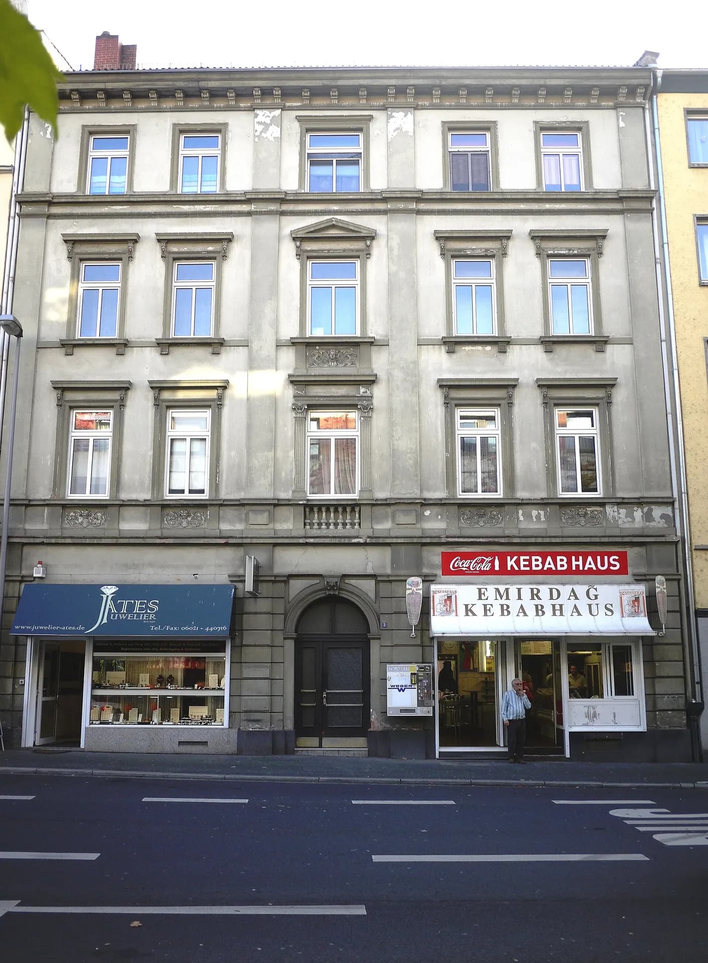 Klassizistisches Geschäftshaus in der Landingstraße in Aschaffenburg