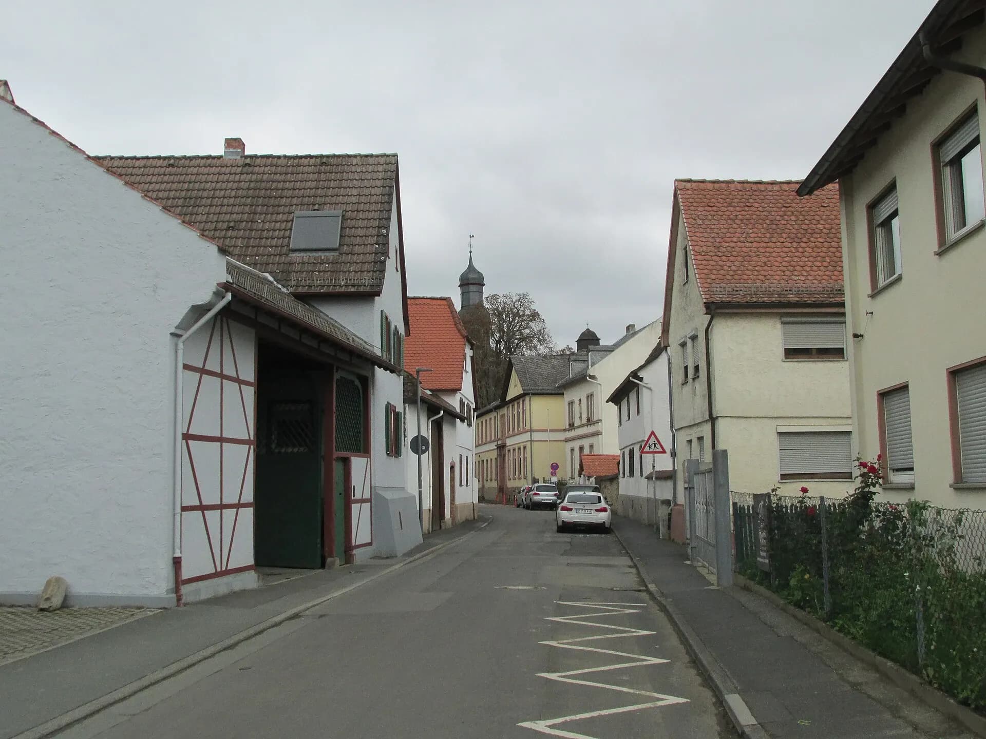 Lange Straße im Ortskern von Oberursel-Bommersheim