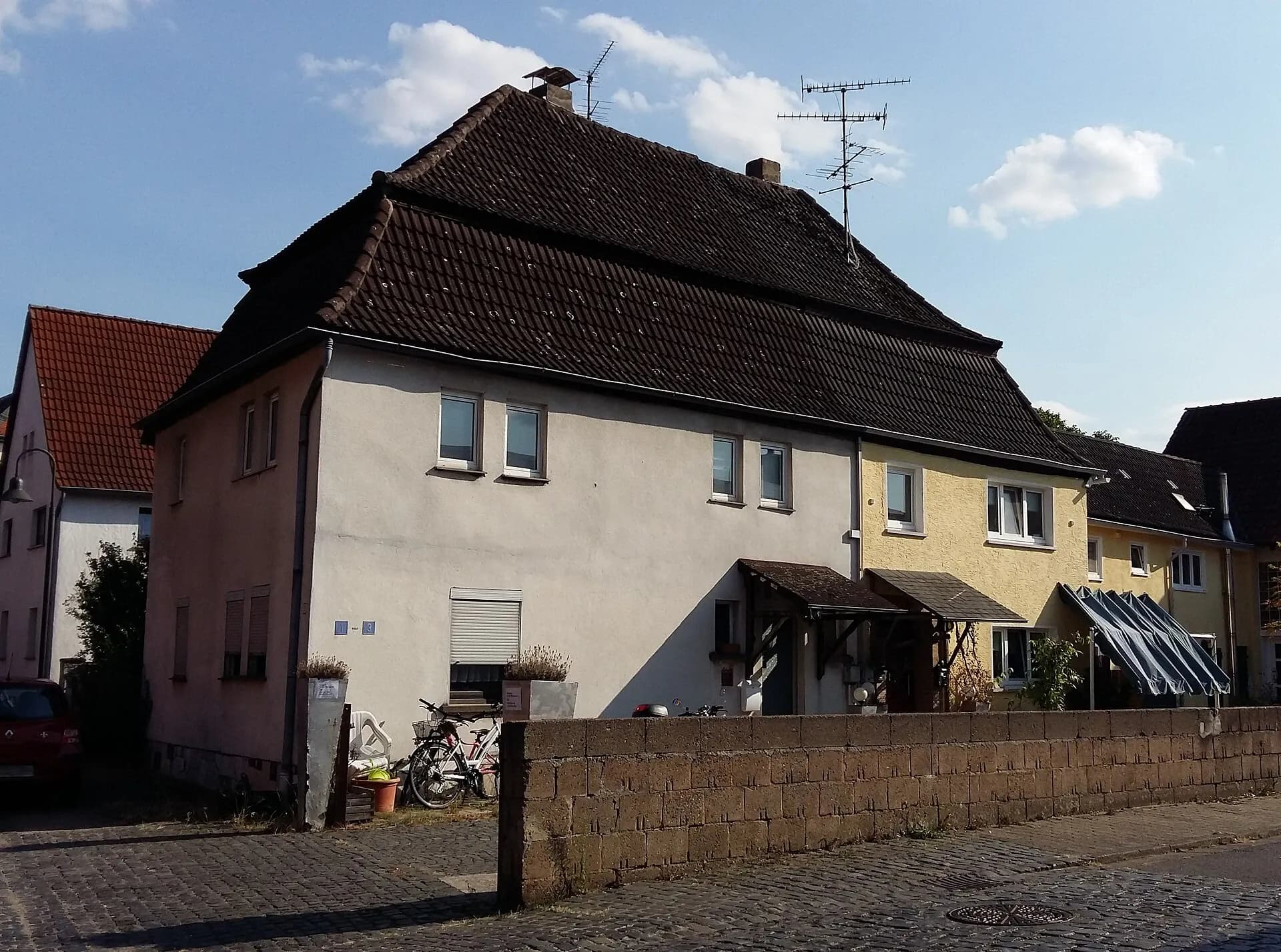 Wohnhaus in der Großen Pfarrgasse 1 bis 3 in Babenhausen-Langstadt