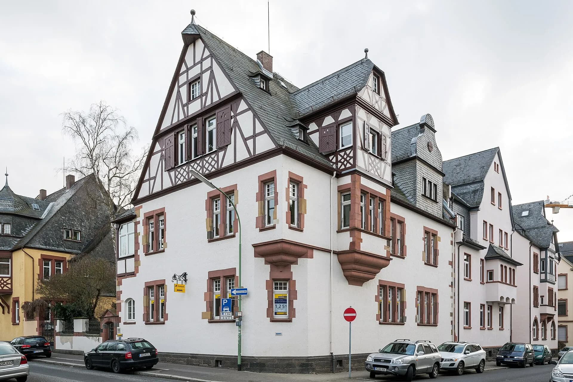 Eckvilla Leonhardstraße 11 in Friedberg (Hessen)