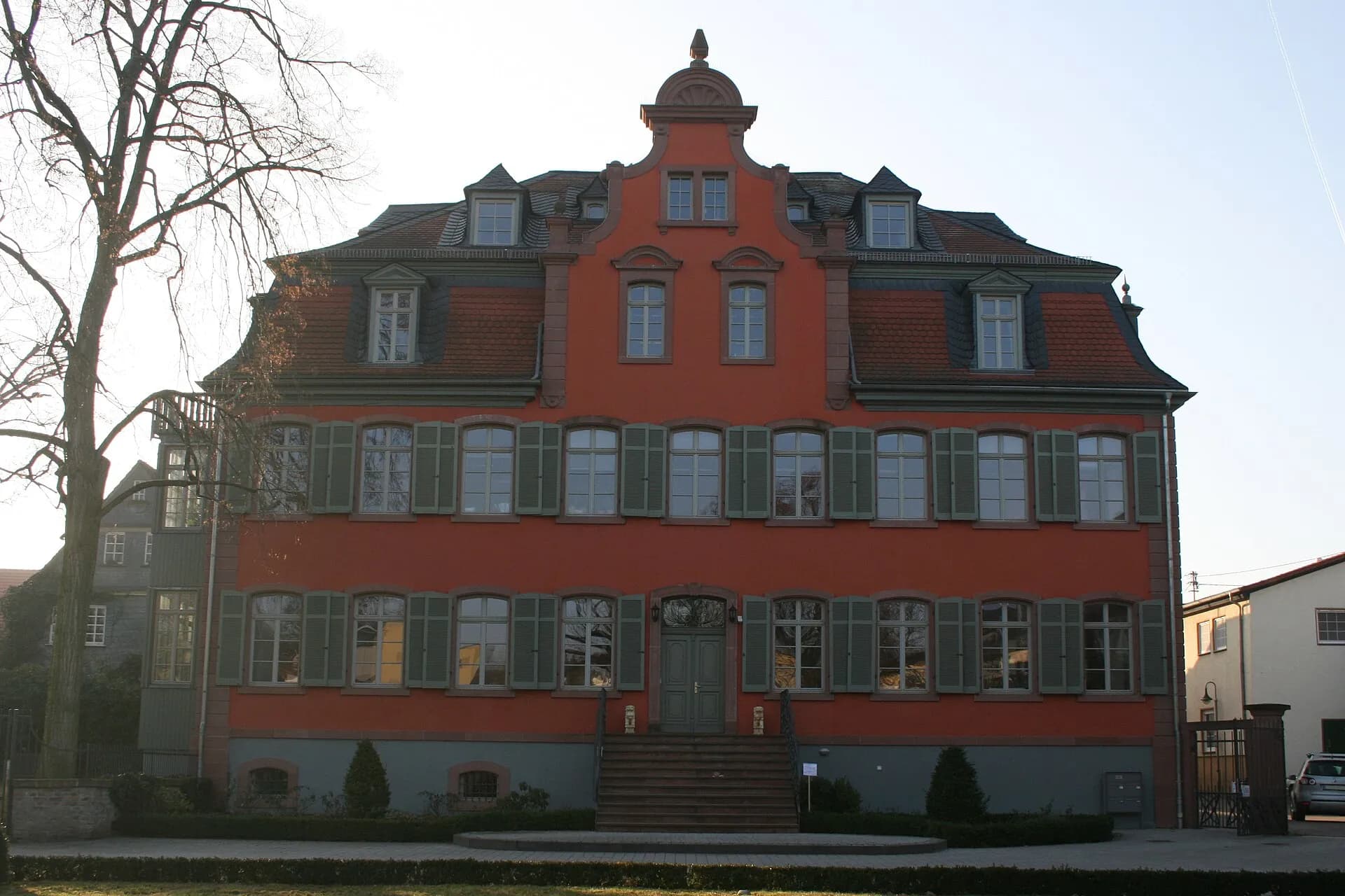 Lersnersches Schloss von der Hofseite in Frankfurt Nieder-Erlenbach