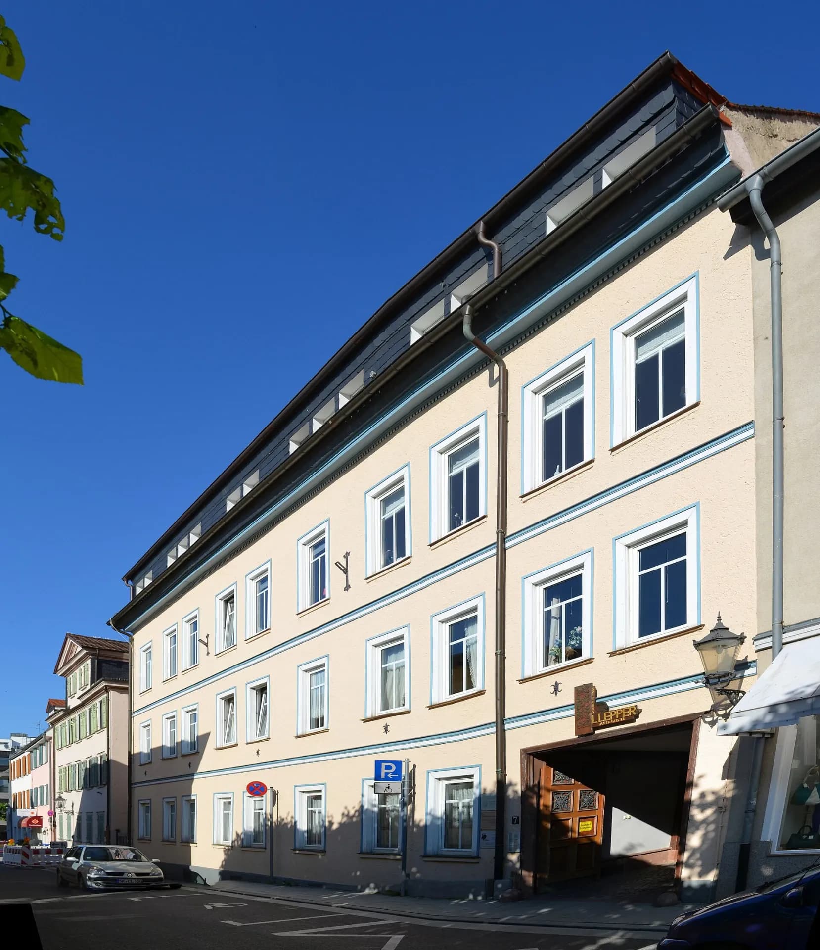Langgestrecktes Gebäude in der Löwengasse in Bad Homburg