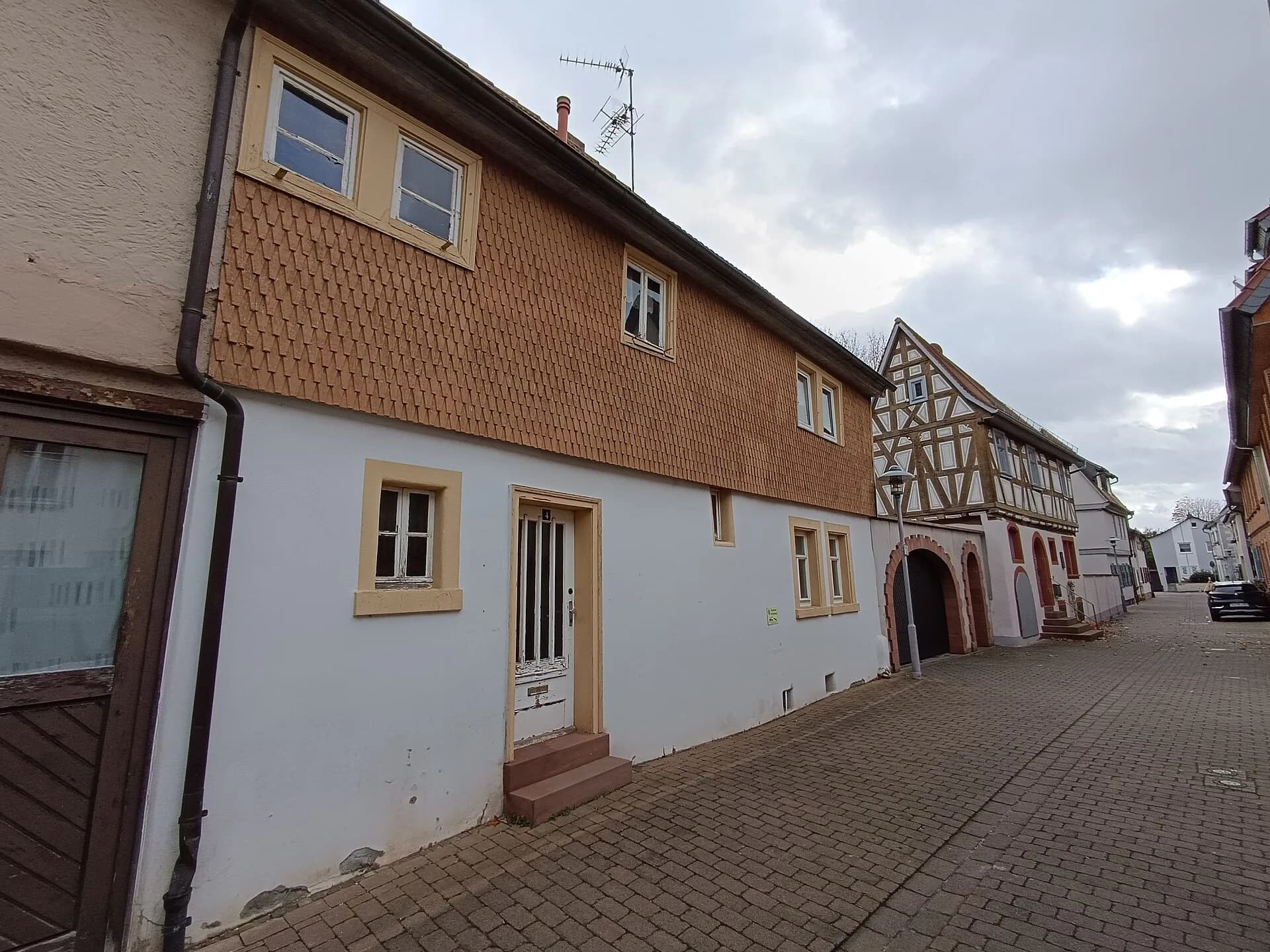Blick in die Löwengasse in Dieburg