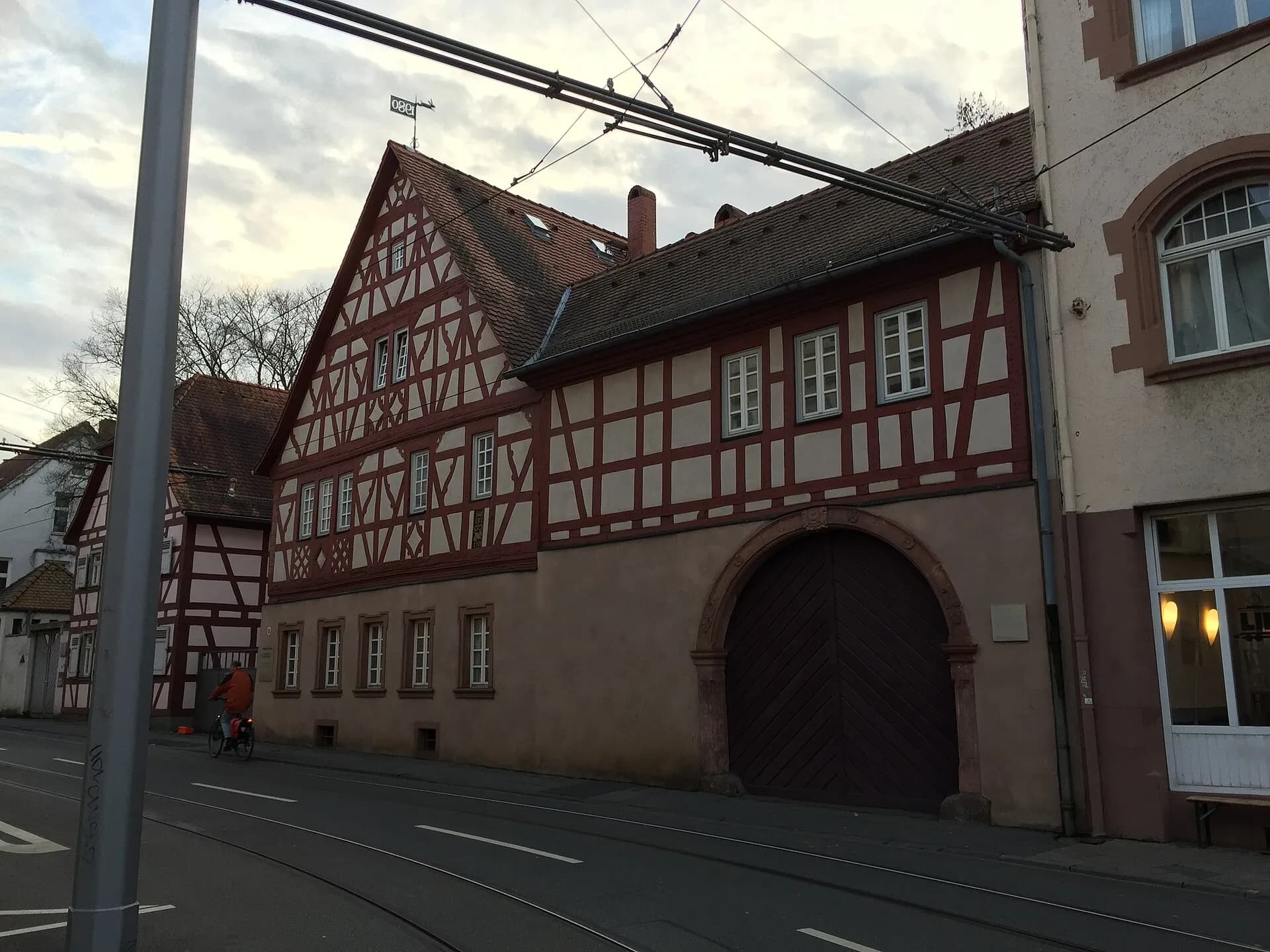 Fachwerkhof Ludwigshöhstraße 3 in Darmstadt-Bessungen