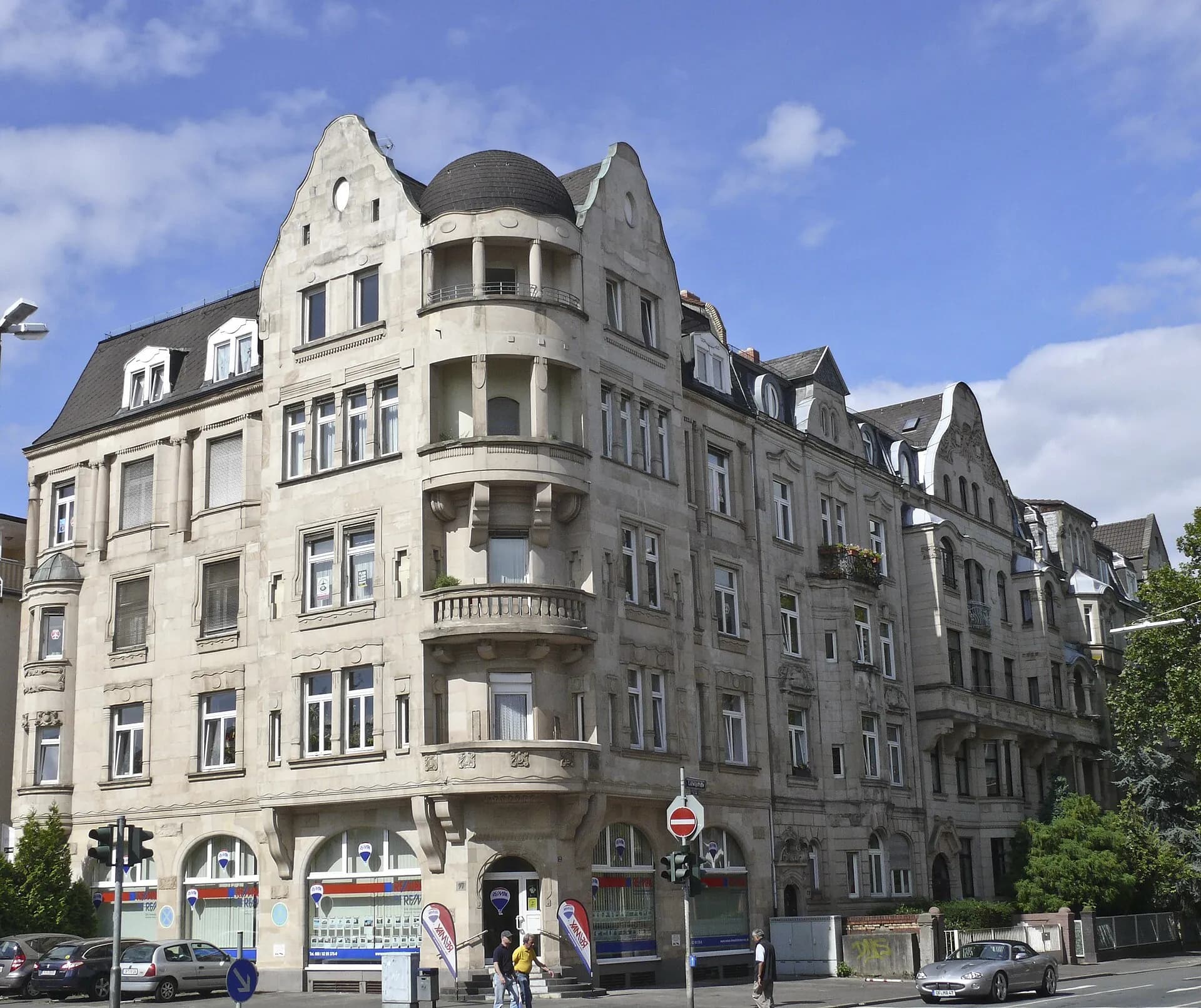 Eckhaus Ludwigstraße 72 in Offenbach-Westend