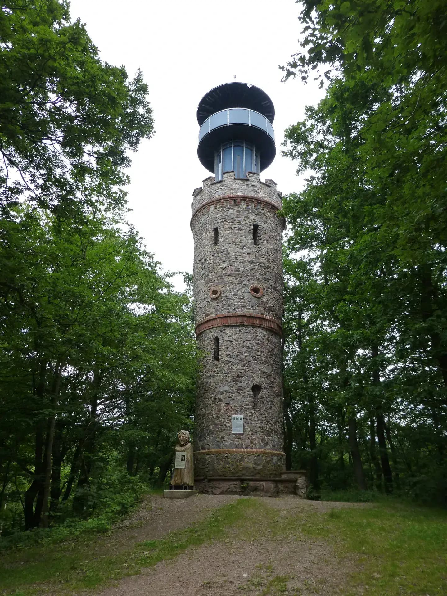 Ludwigsturm auf dem Hahnenkamm bei Alzenau