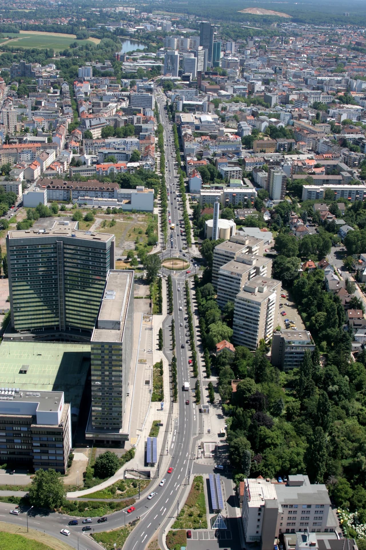 Berliner Straße in Offenbach aus der Luft