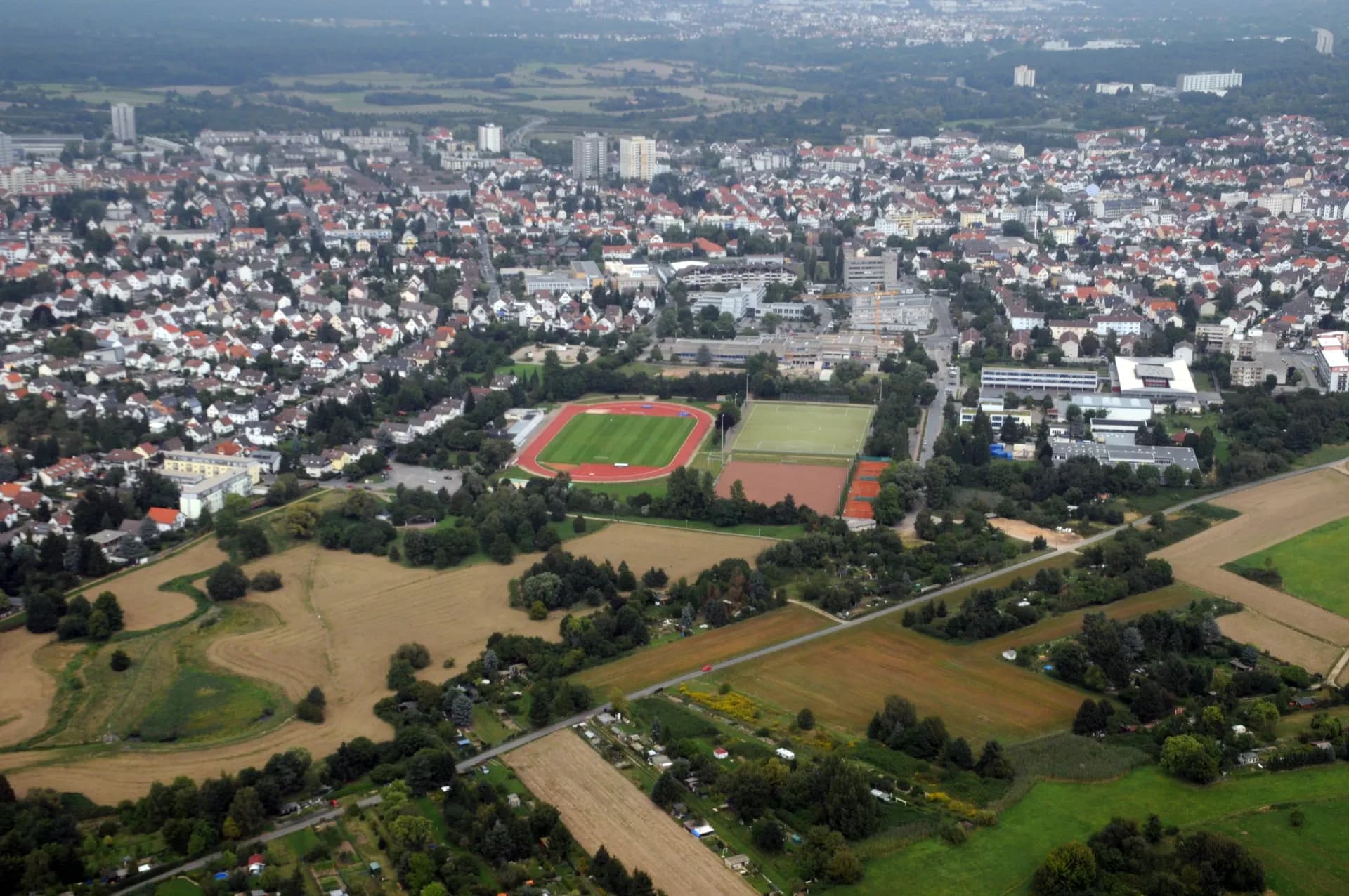 Luftbild der Sportanlagen in Langen