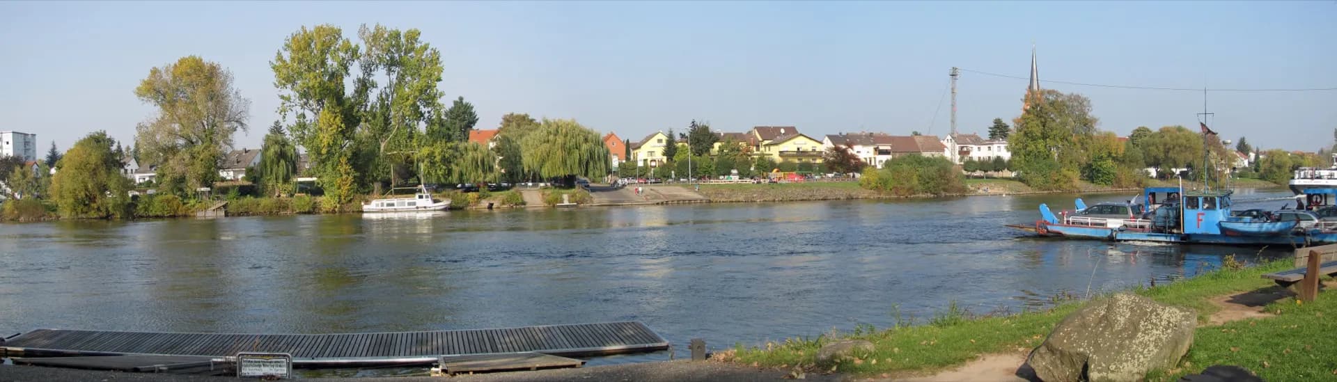 Main-Fähre in Mühlheim am Main