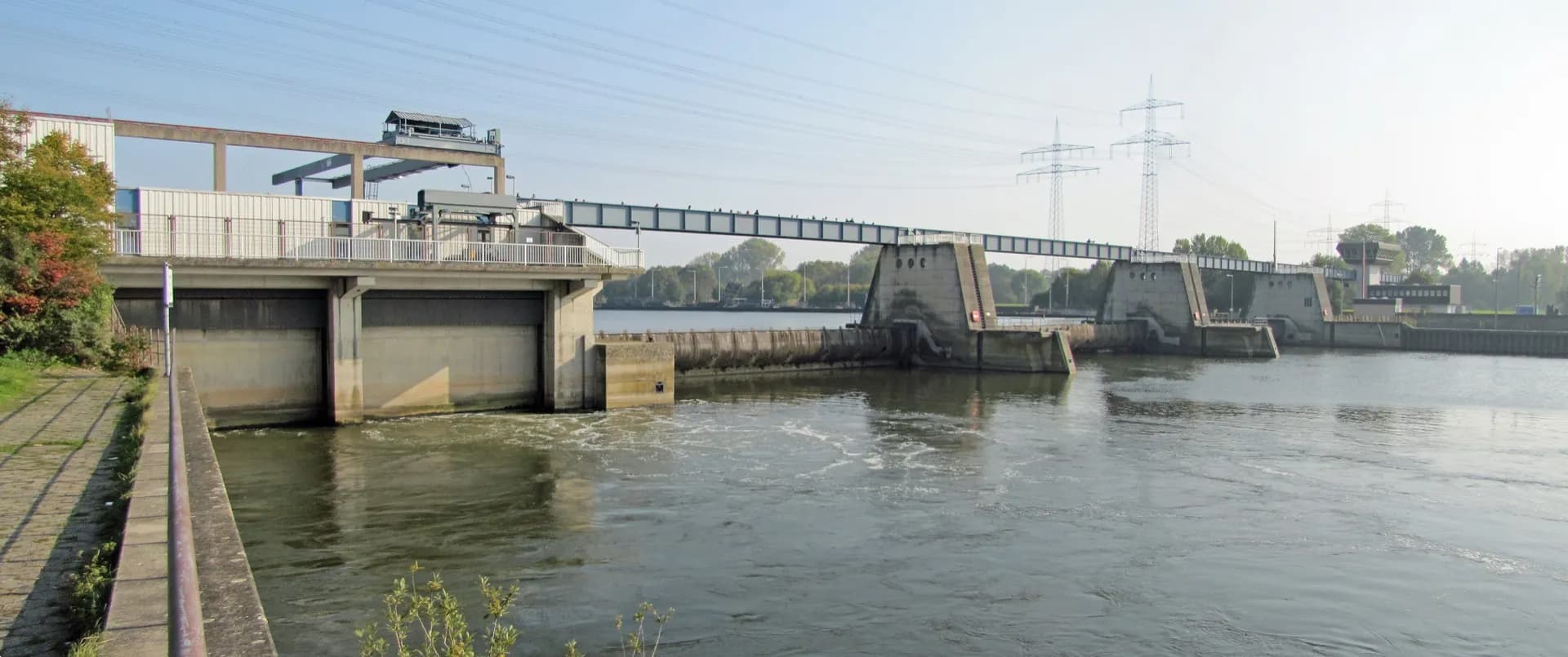 Main-Schleuse in Mühlheim am Main