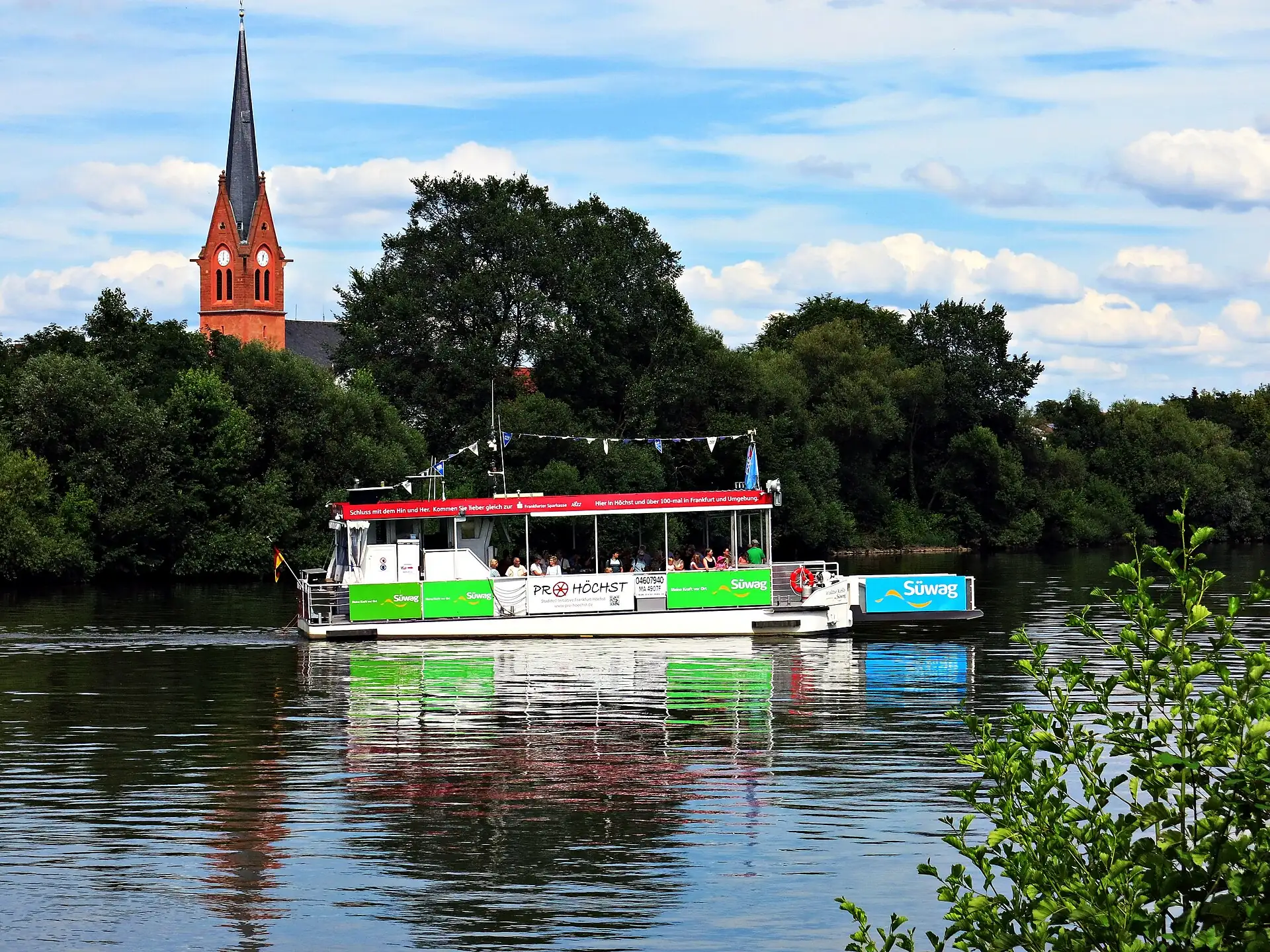 Mainfähre auf dem Main bei Mühlheim am Main