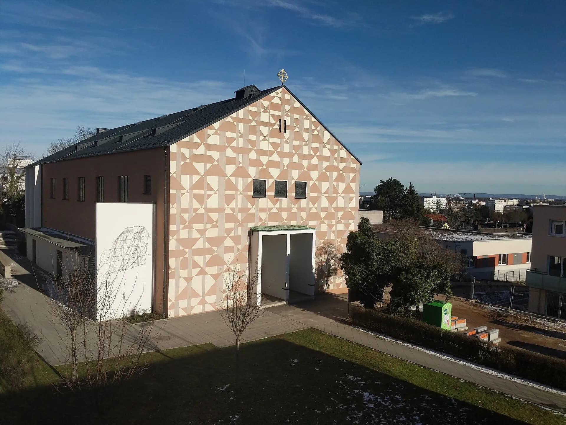 Maria-Rosenkranz-Kirche in Frankfurt Seckbach