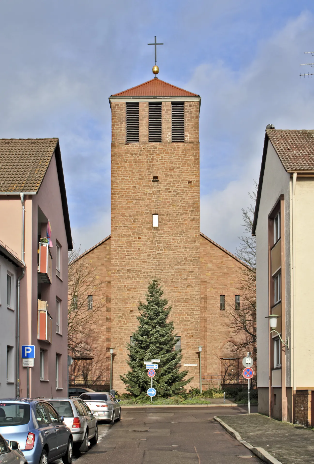 Stadtpfarrkirche Mariae Namen in Hanau