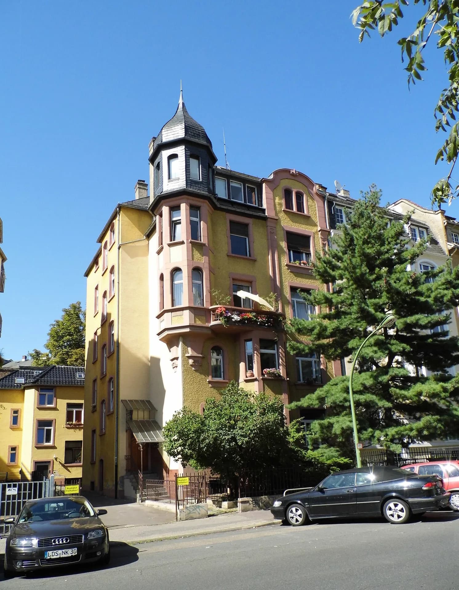 Gründerzeithaus Markgrafenstraße 15 in Frankfurt Bockenheim