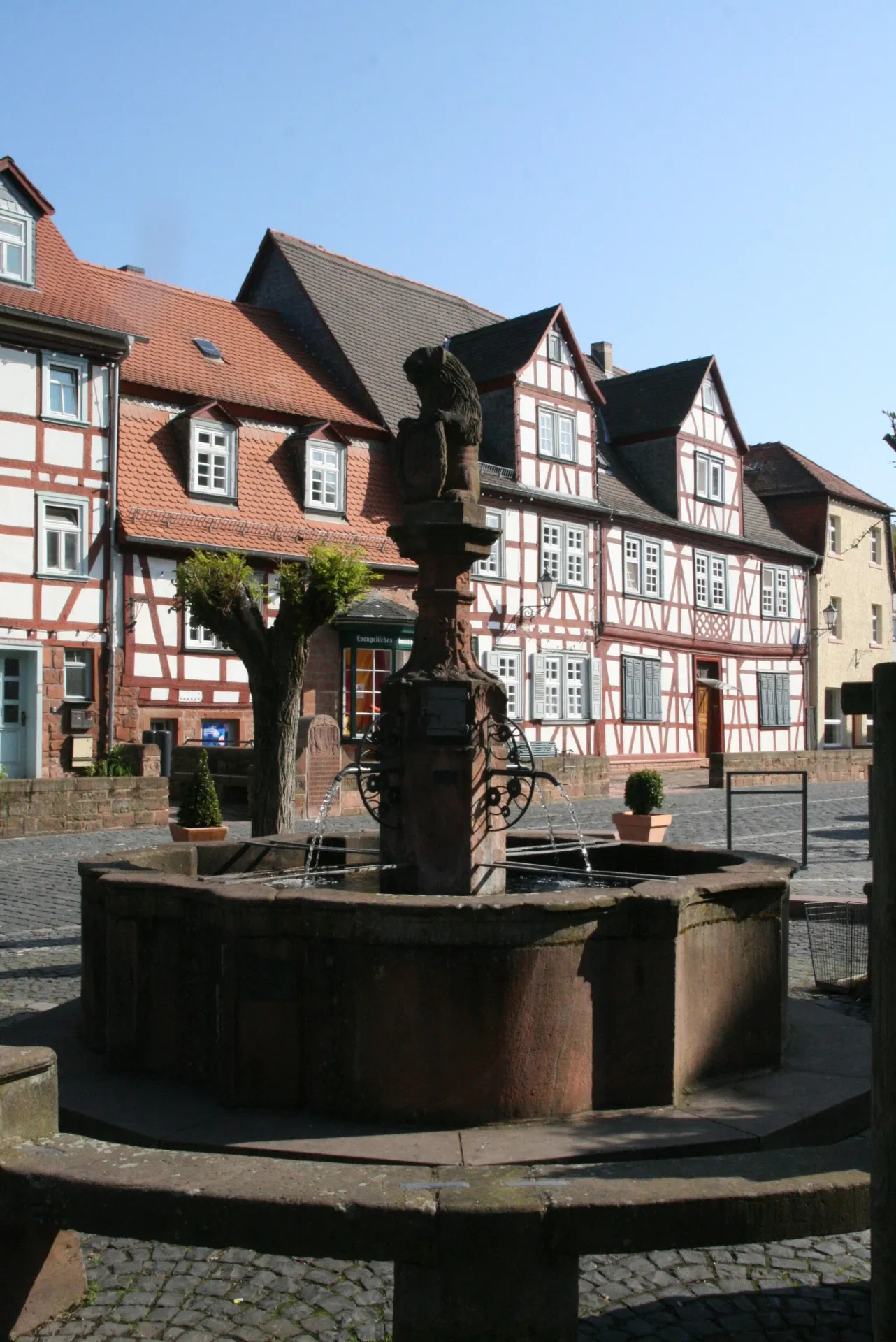 Brunnen in der Altstadt von Büdingen