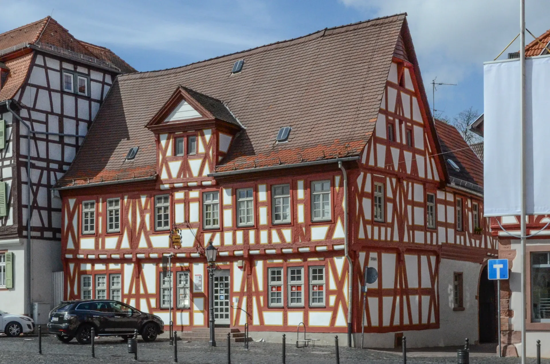 Fachwerkhaus am Marktplatz in Groß-Umstadt