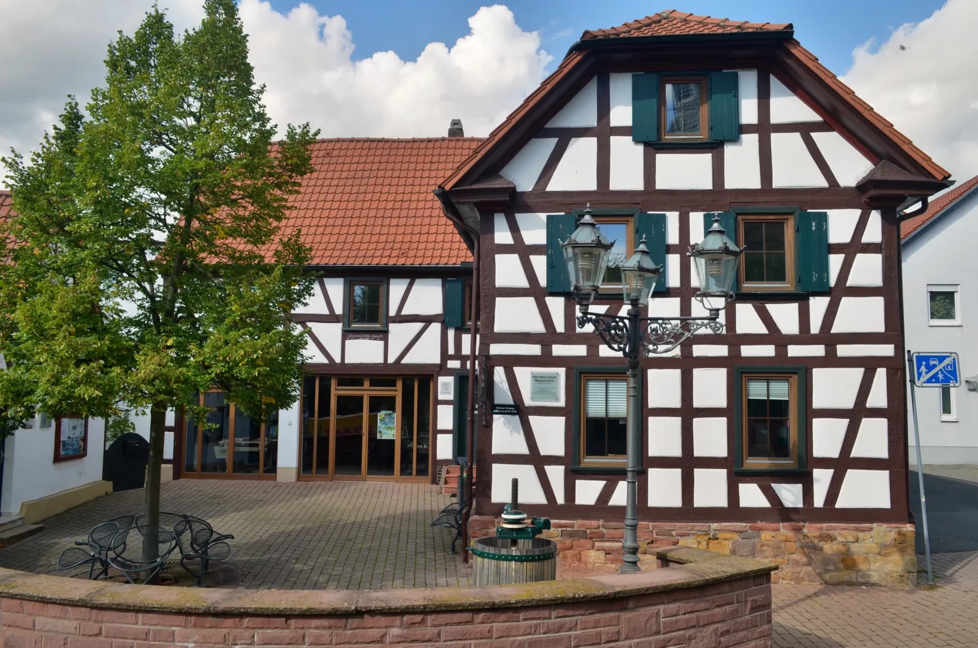 Altes Rathaus in Bad Vilbel-Massenheim