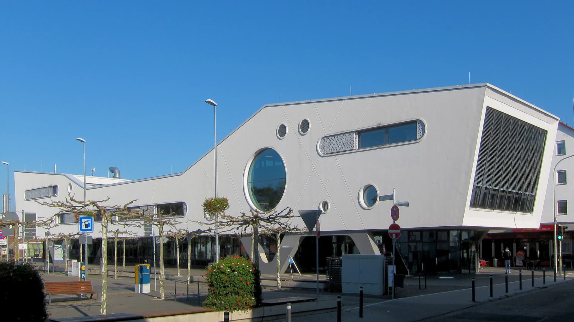 Medienschiff in Weiterstadt