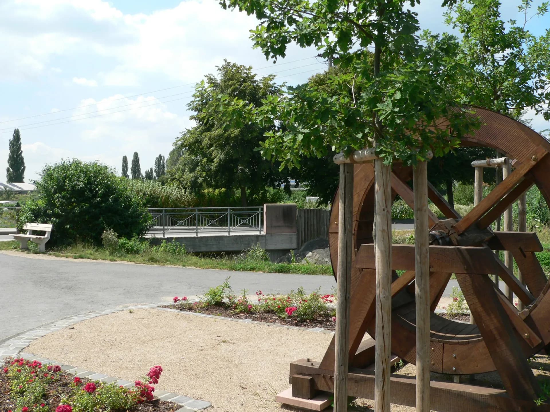 Historisches Mühlrad in Rodgau