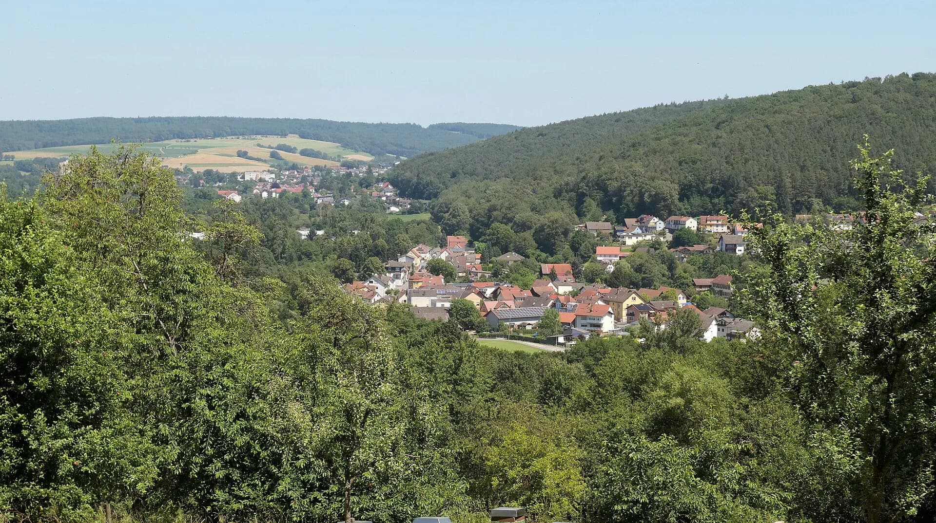 Blick über das Mümlingtal auf Bad König