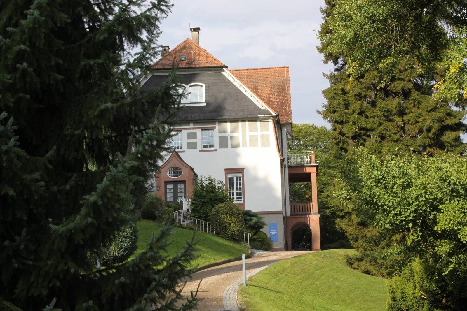 Museum Stangenberg Merck in Seeheim-Jugenheim
