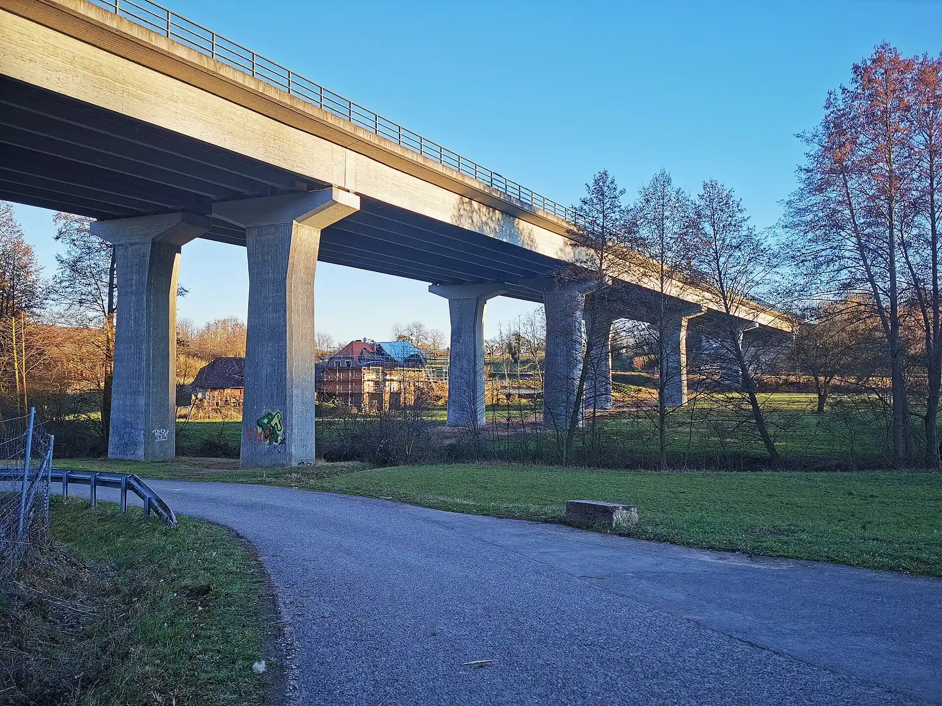 Mutterbachtalbrücke bei Wörth am Main