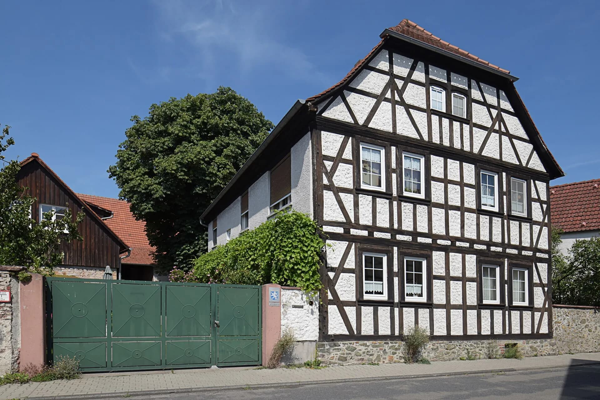 Fachwerkhof in der Nebengasse 14 in Eschollbrücken in Pfungstadt