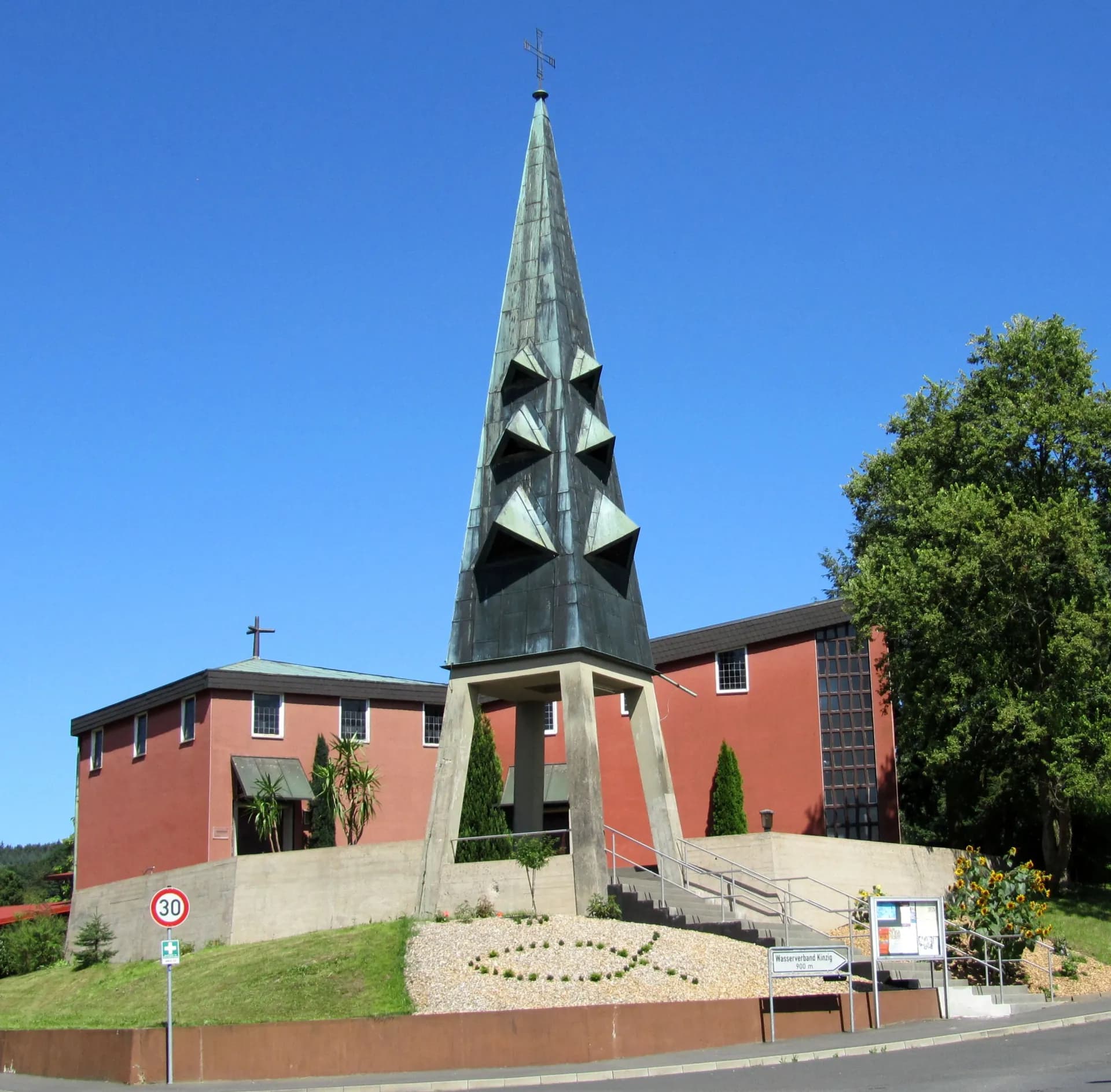 Johanneskirche im Stadtteil Neudorf in Wächtersbach
