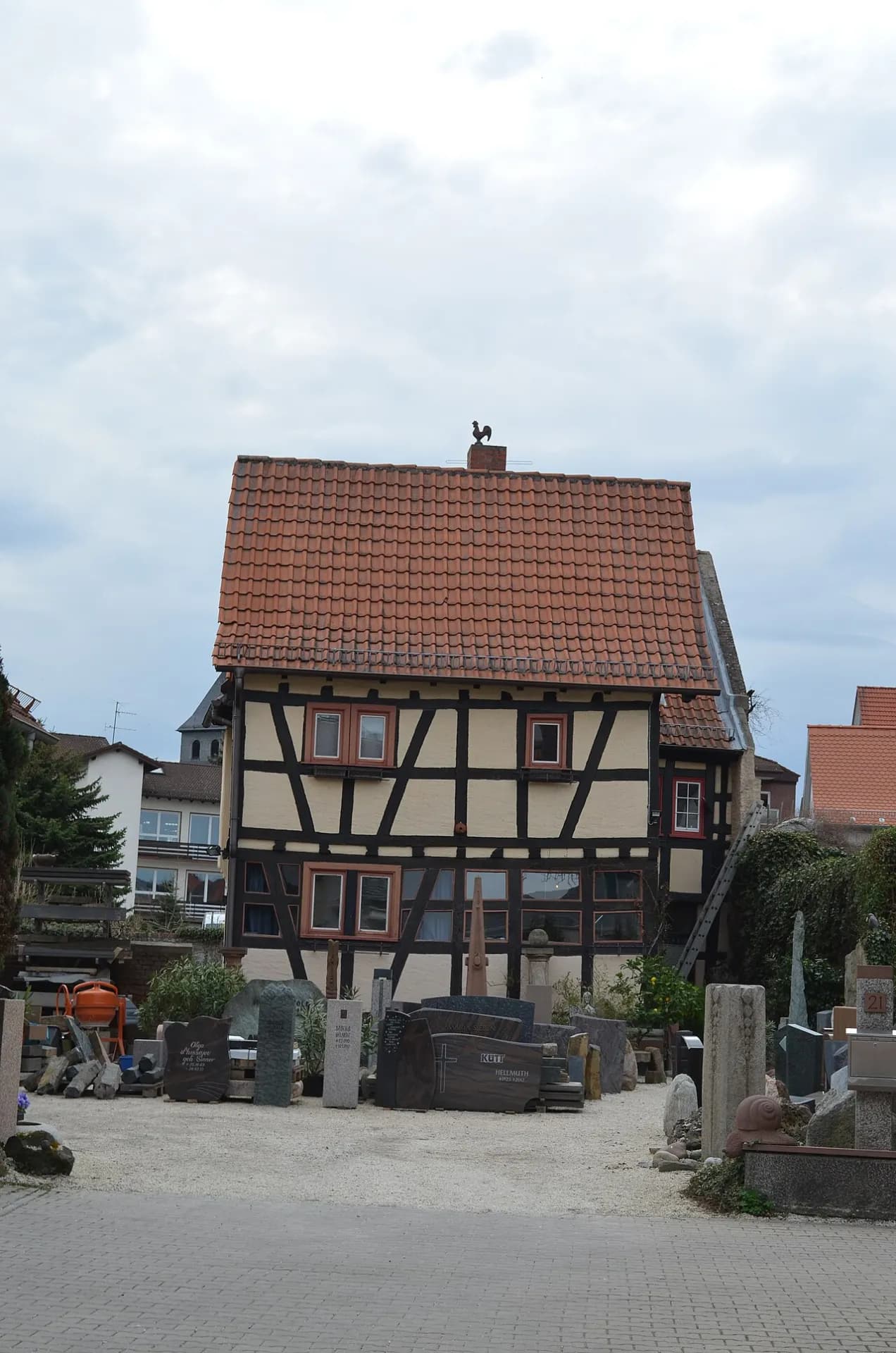 Fachwerkhaus Hauptstraße 21 im Stadtteil Neuenhain in Bad Soden am Taunus