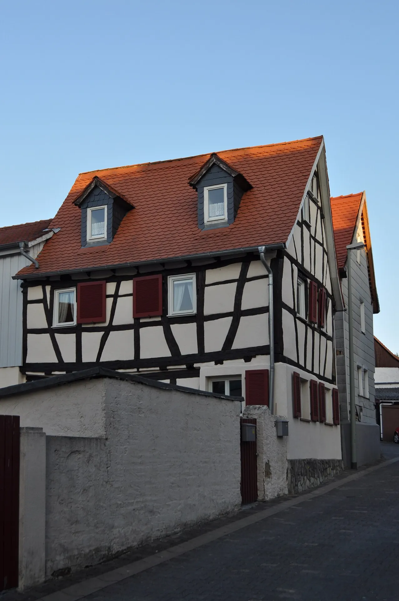 Fachwerkhaus Hundsgasse 3 im Stadtteil Neuenhain in Bad Soden am Taunus