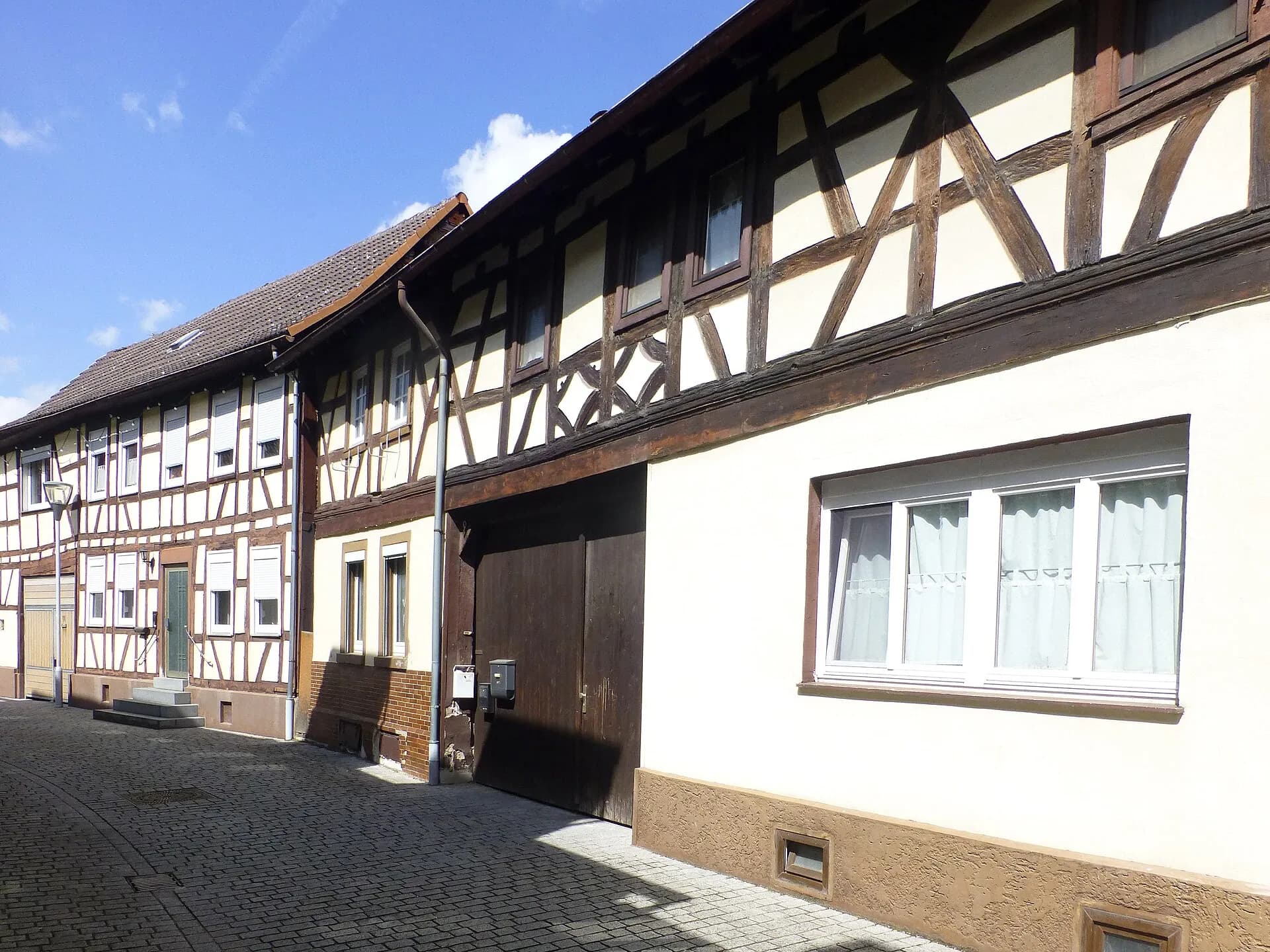 Fachwerkzeile in der Neugasse 7 bis 9 in Babenhausen