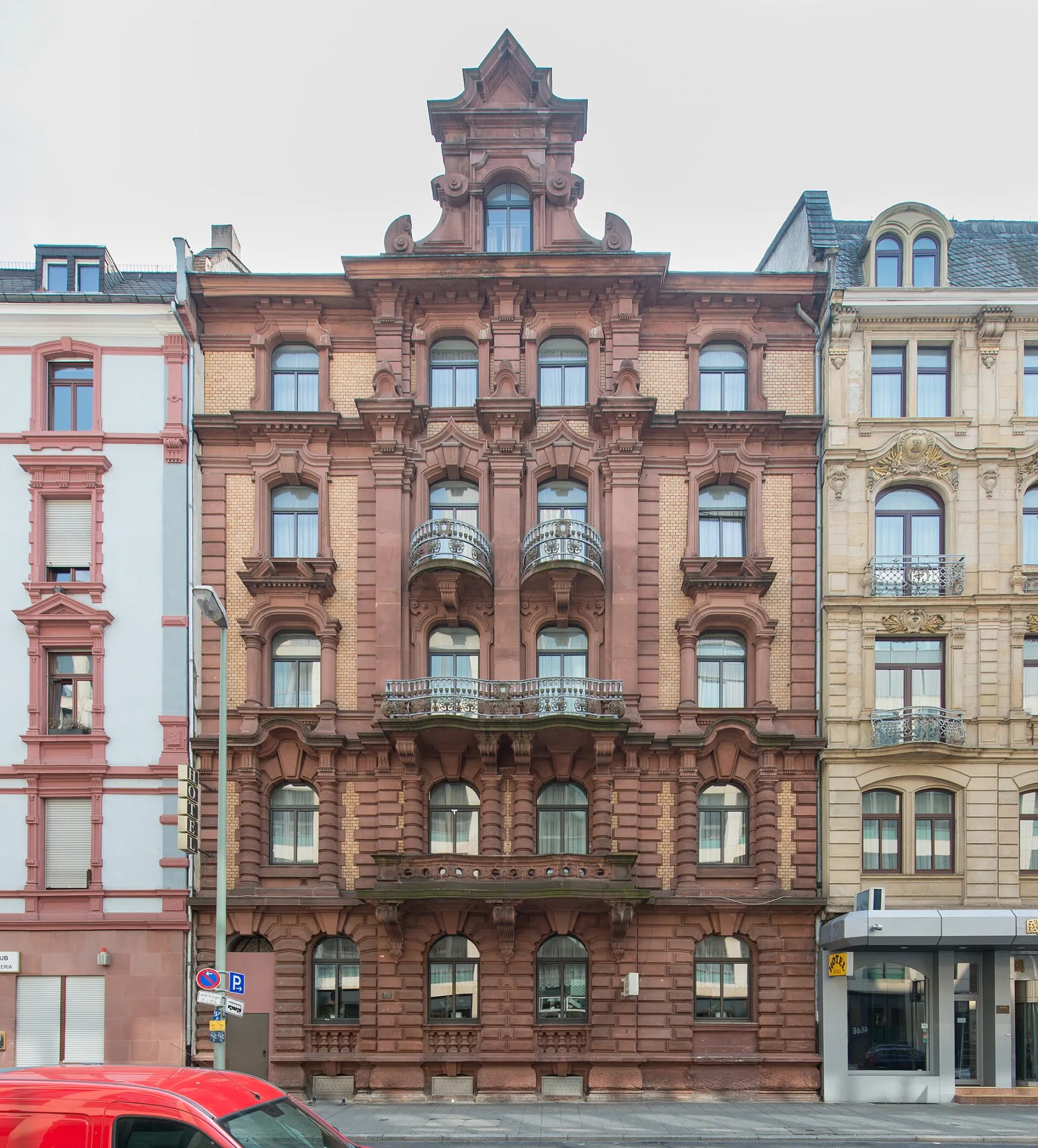 Wohnhaus Niddastraße 39 im Frankfurter Bahnhofsviertel