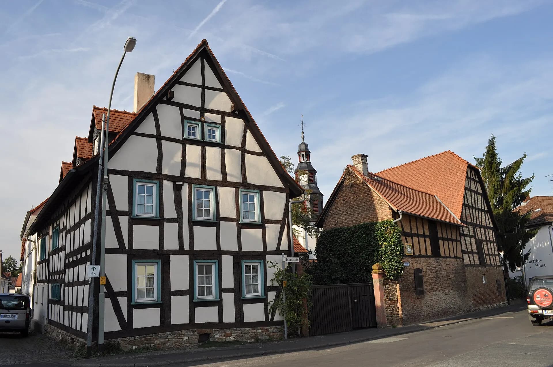Fachwerkhaus Schulstraße 18 in Nieder-Rosbach, Rosbach vor der Höhe