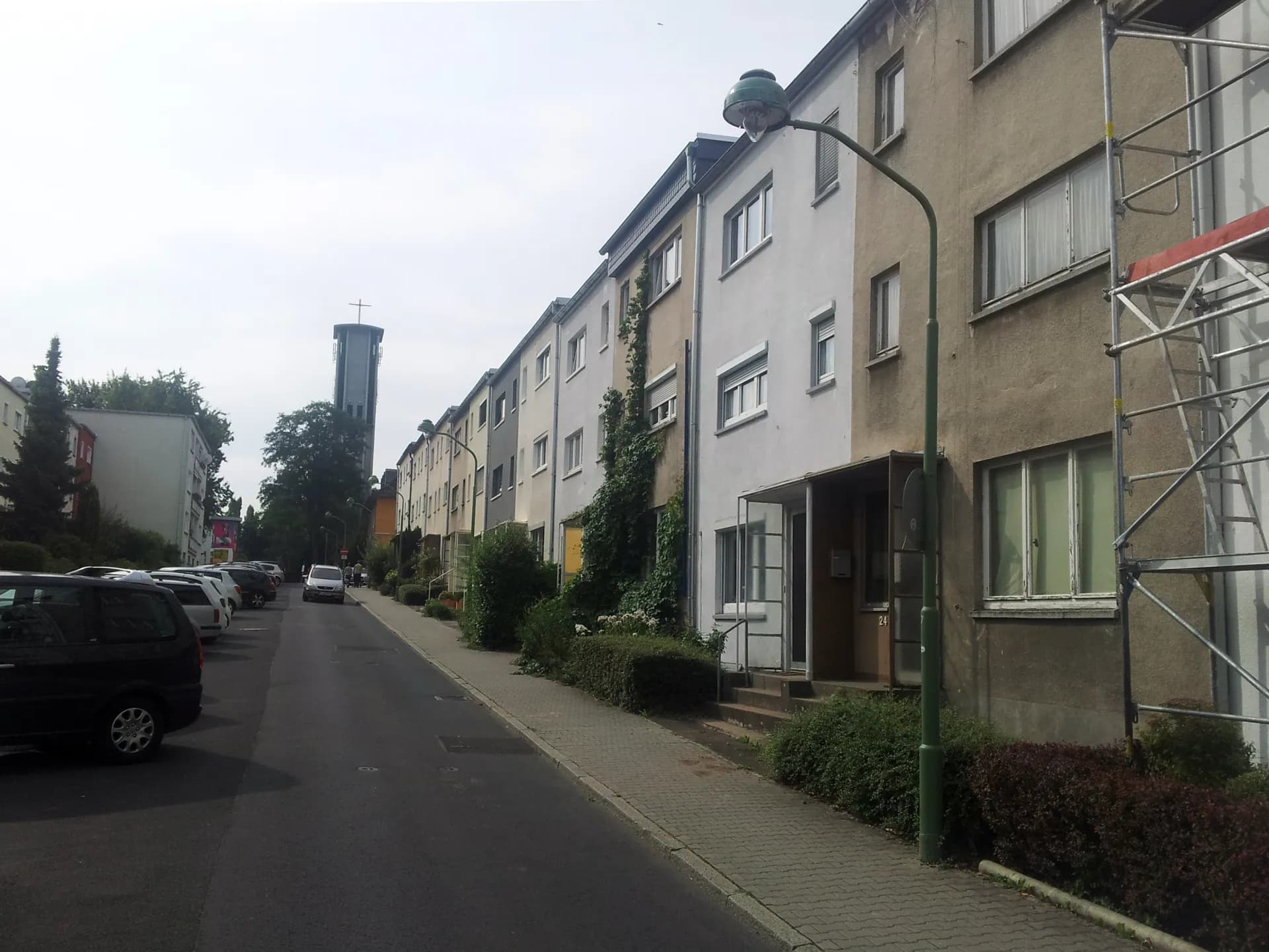 Zeilenbau am Nonnenpfad in Frankfurt-Oberrad