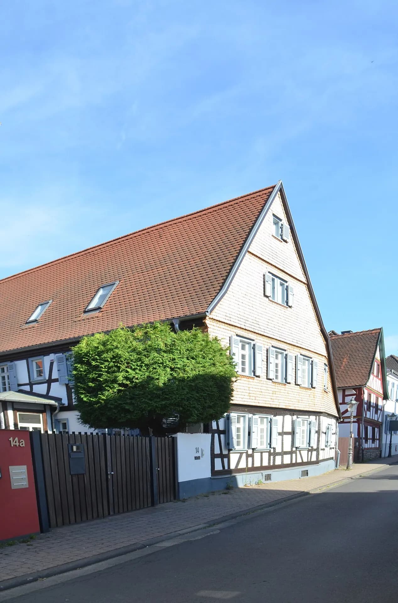 Fachwerkgiebel des Hauses Obergasse 14 in Bad Vilbel-Dortelweil